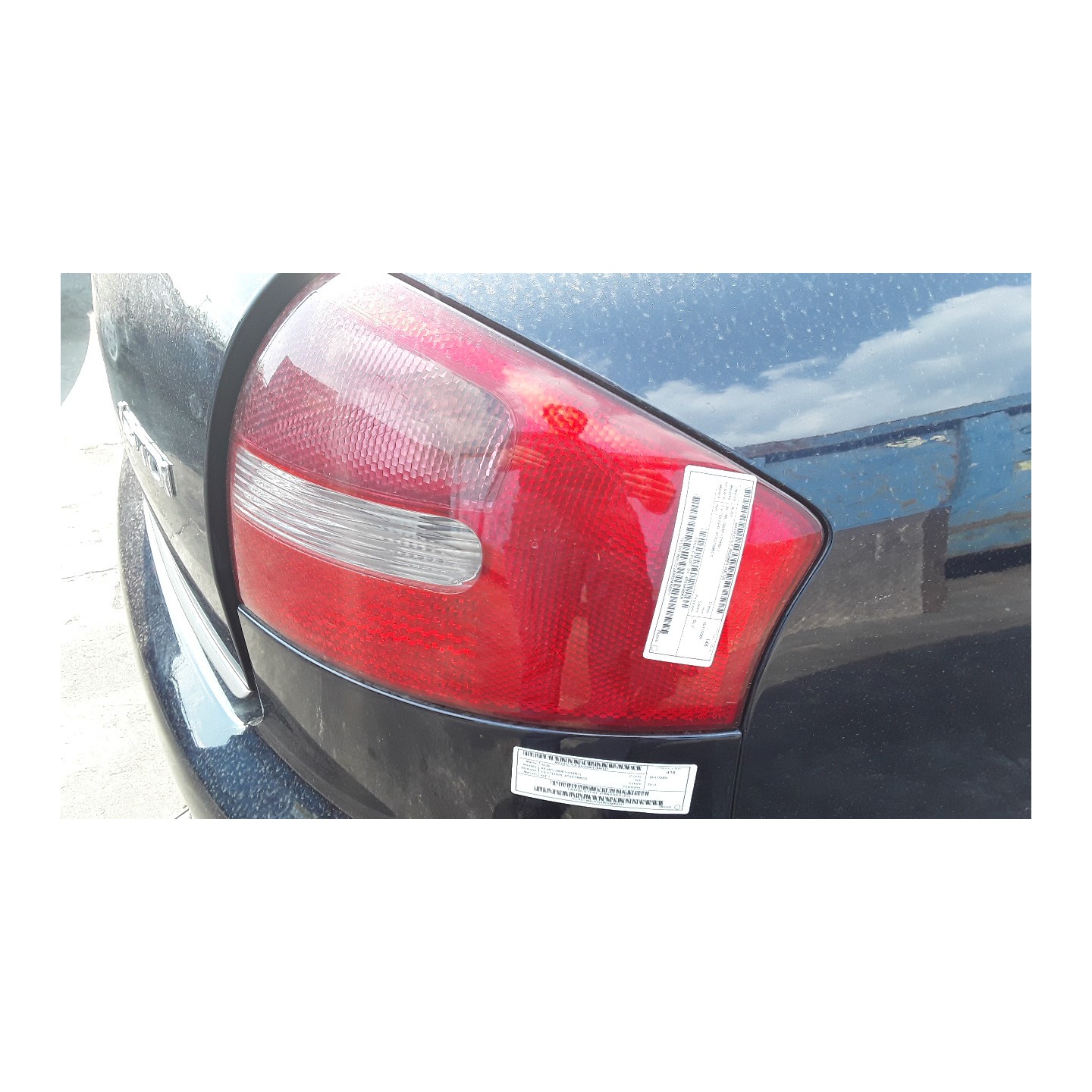FANALE POST. DX. 125 AUDI A6 (4B) (05/01-01/05) AVF 4B5945096B