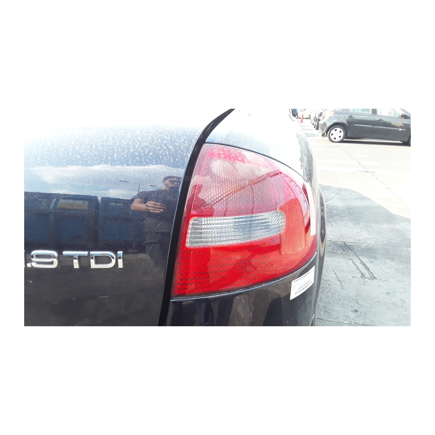 FANALE POST. DX. 125 AUDI A6 (4B) (05/01-01/05) AVF 4B5945096B