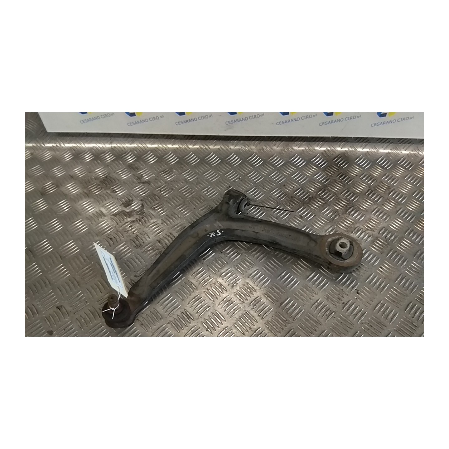 BRACCIO OSCILLANTE SOSP. ANT. SX. 022 FORD KA (CCU) (10/08-) 169A4000 1639574