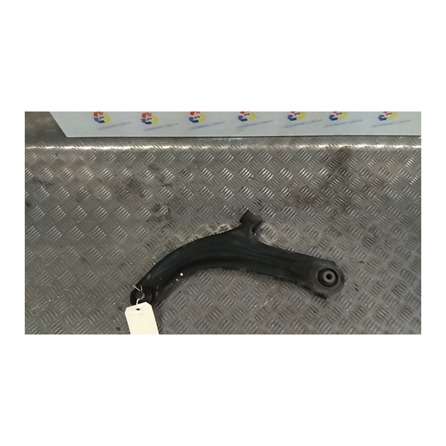 BRACCIO OSCILLANTE SOSP. ANT. SX. 077 RENAULT CLIO 3A SERIE (07/05-05/09) K9KM7 8200744091