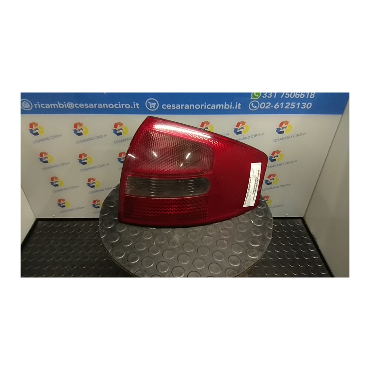 FANALE POST. DX. 151 AUDI A6 (4B) (05/01-01/05) BDG 4B5945096B