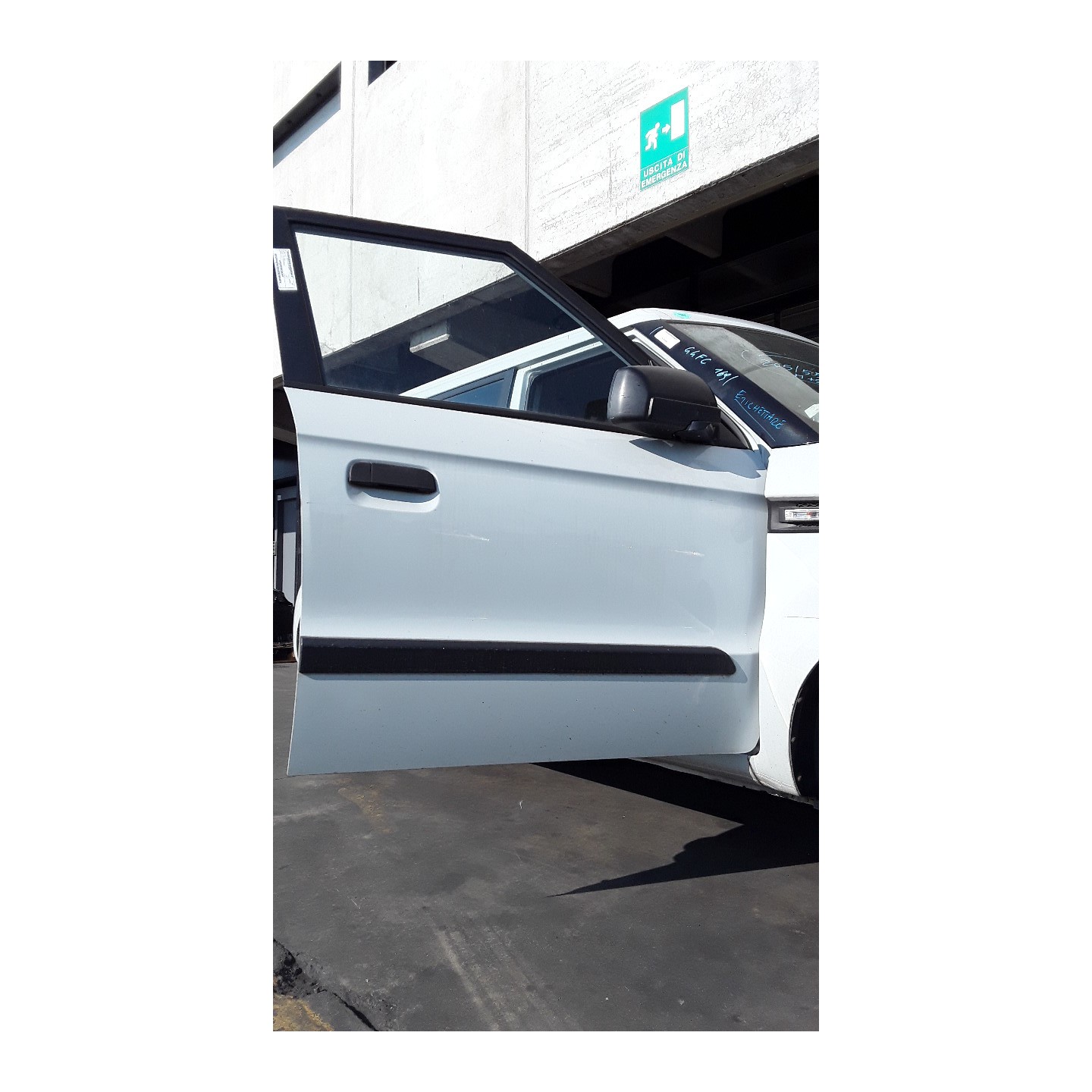 PORTA ANT. DX. 006 KIA SOUL (03/09-) G4FC 760042K010