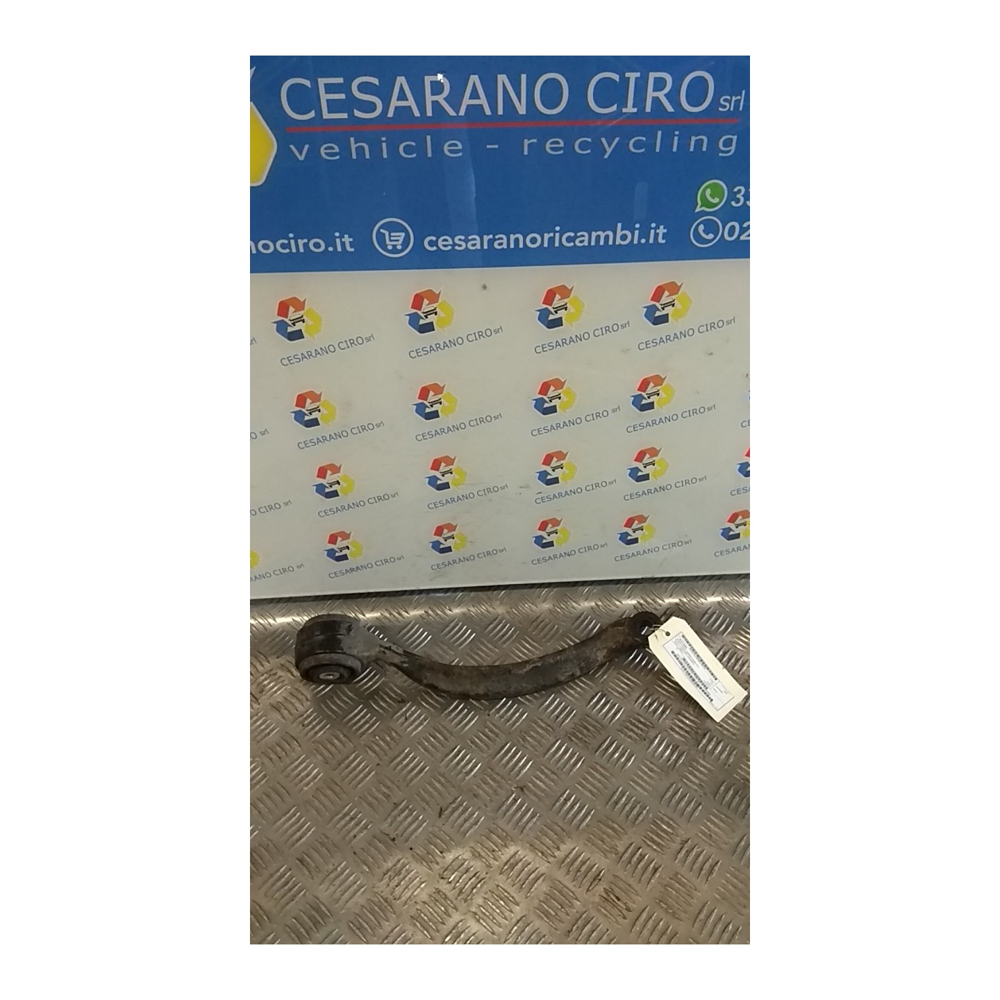 BRACCIO OSCILLANTE POST. SOSP. ANT. DX. 145 BMW SERIE 3 (E90/E91) (02/05-12/11 306D3 31126768984