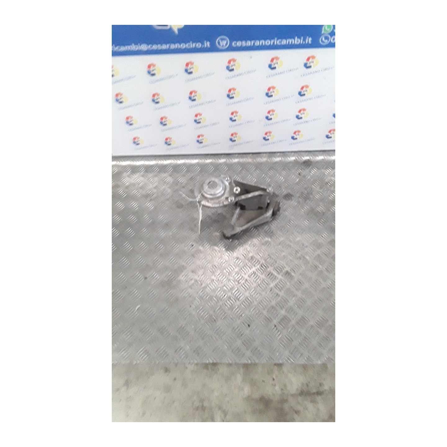 BRACCIO OSCILLANTE SUP. SOSP. ANT. SX. 033 ALFA ROMEO 166 (W9) (10/03-03/06) 841G000 60666021