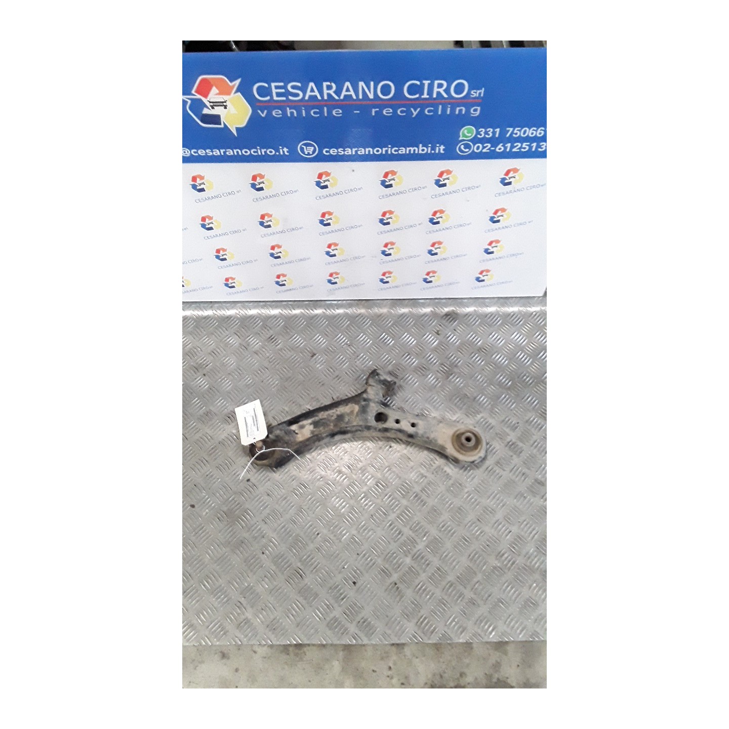 BRACCIO OSCILLANTE SOSP. ANT. SX. 081 FIAT SEDICI (3B) (02/06-11/11) D19AA 71742732