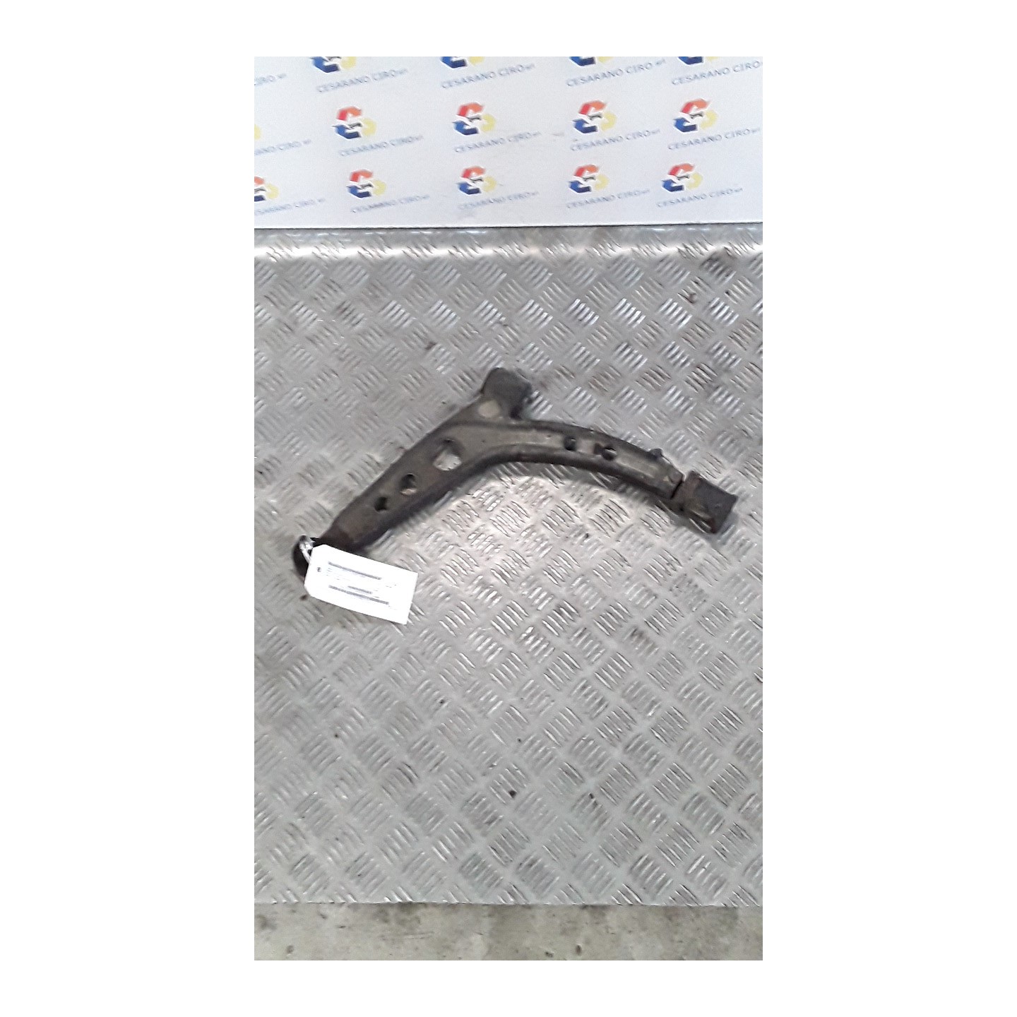 BRACCIO OSCILLANTE SOSP. ANT. SX. 066 FIAT 600 (07/05-12/11) 187A1000 7636995