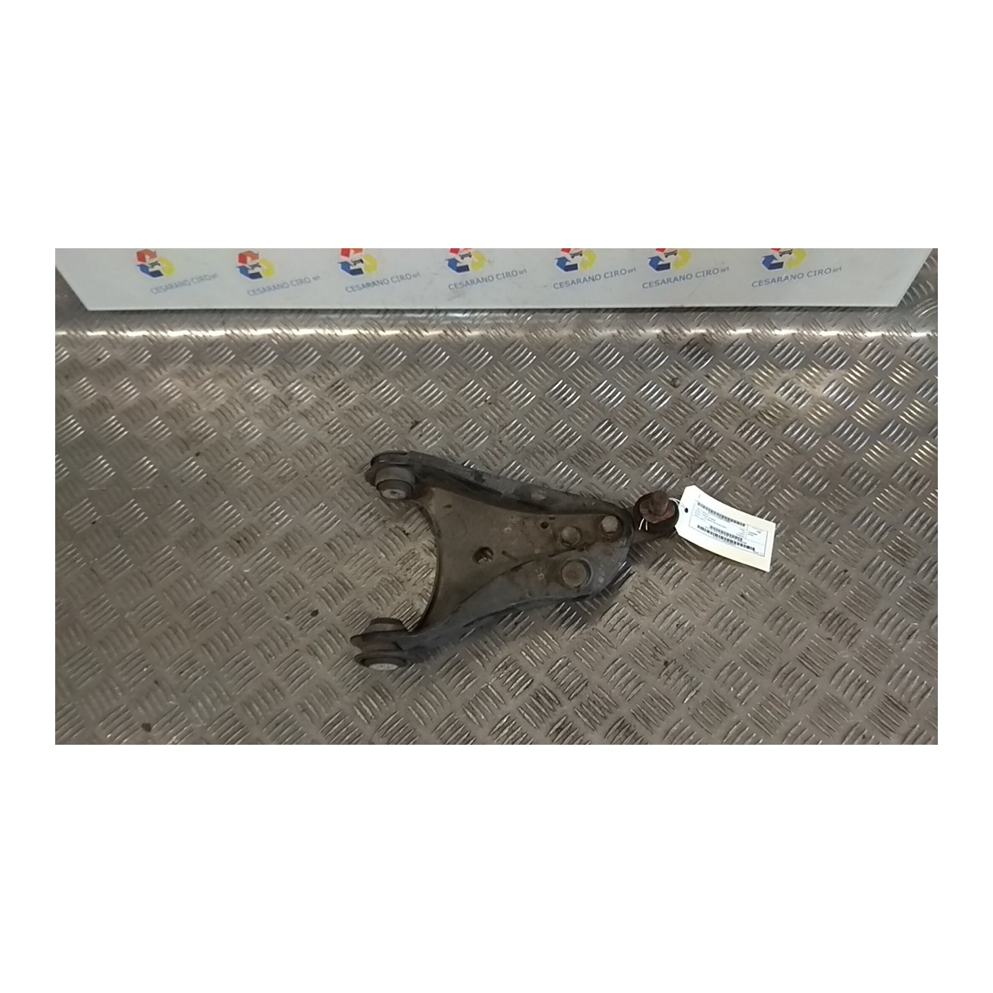 BRACCIO OSCILLANTE SOSP. ANT. DX. 006 RENAULT TWINGO 2A SERIE (06/07-02/12) D4FJ7 8200942406