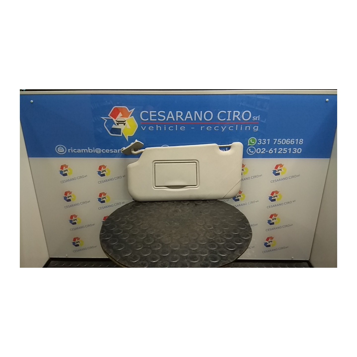 ALETTA PARASOLE PARABREZZA SX. 077 FORD FIESTA (CCN) (11/12-) UGJC 2019050