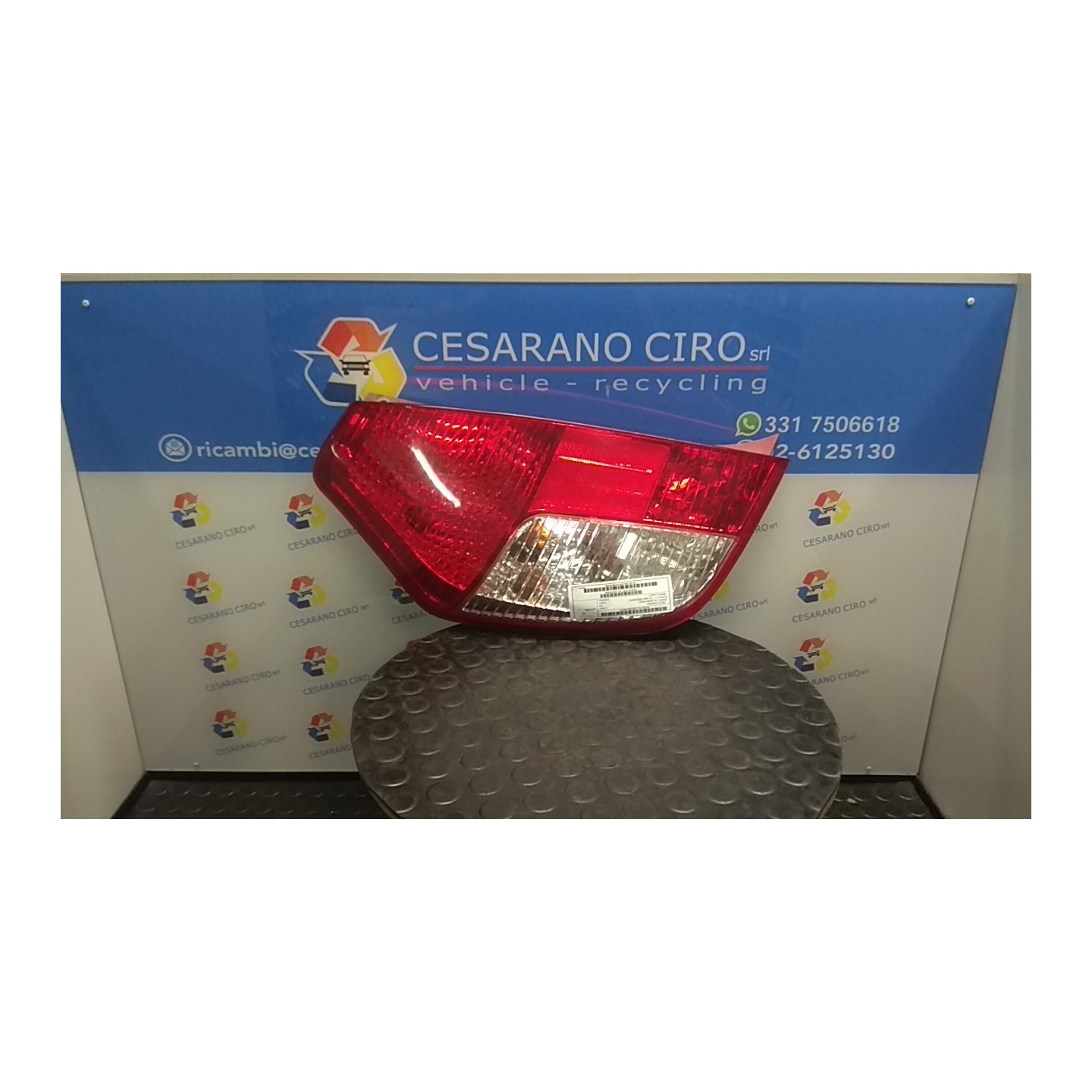 FANALE POST. SX. 101 HYUNDAI I10 (02/08-06/14-) G4HG 924010X020