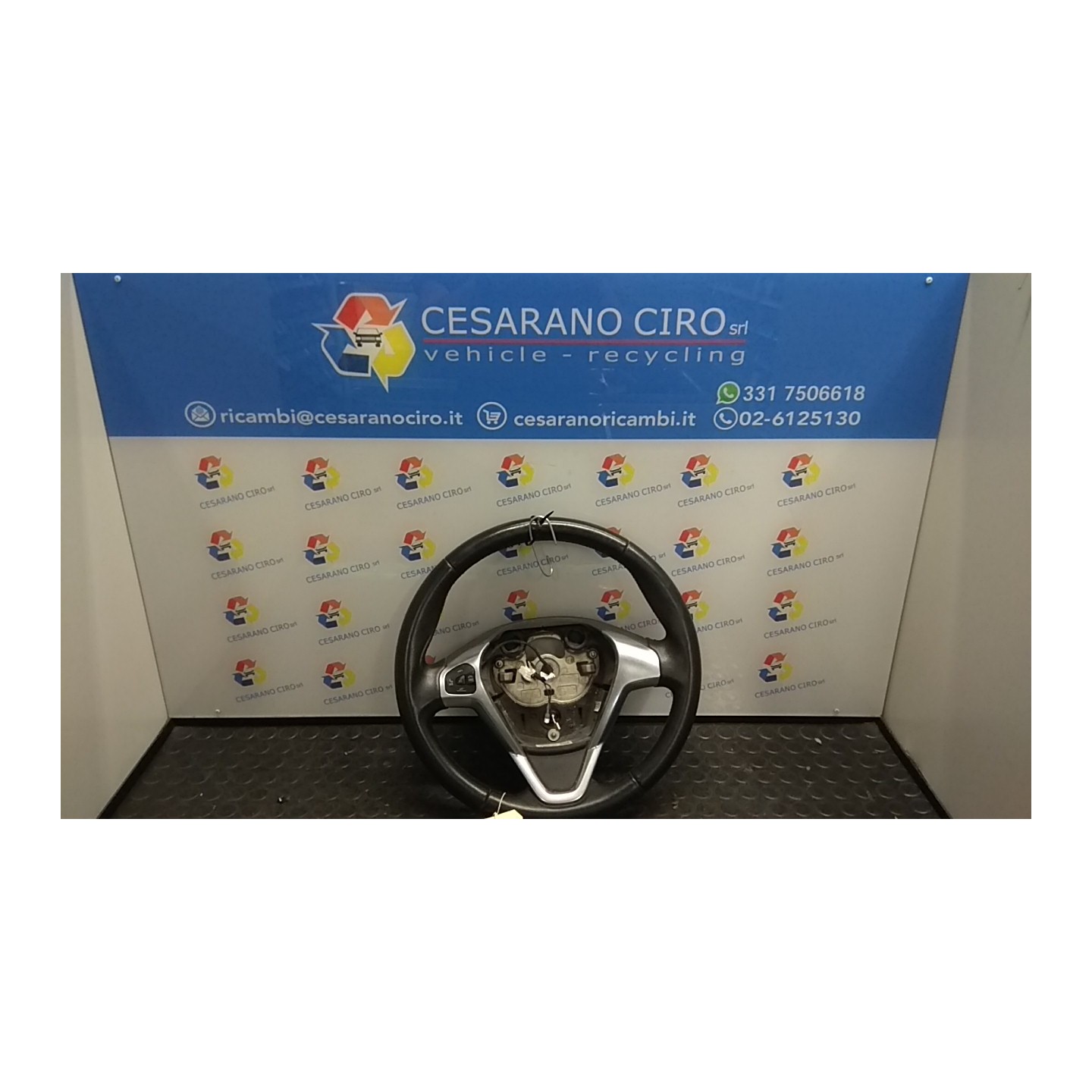 VOLANTE 072 FORD FIESTA (CCN) (11/12-) UGJC 1783103