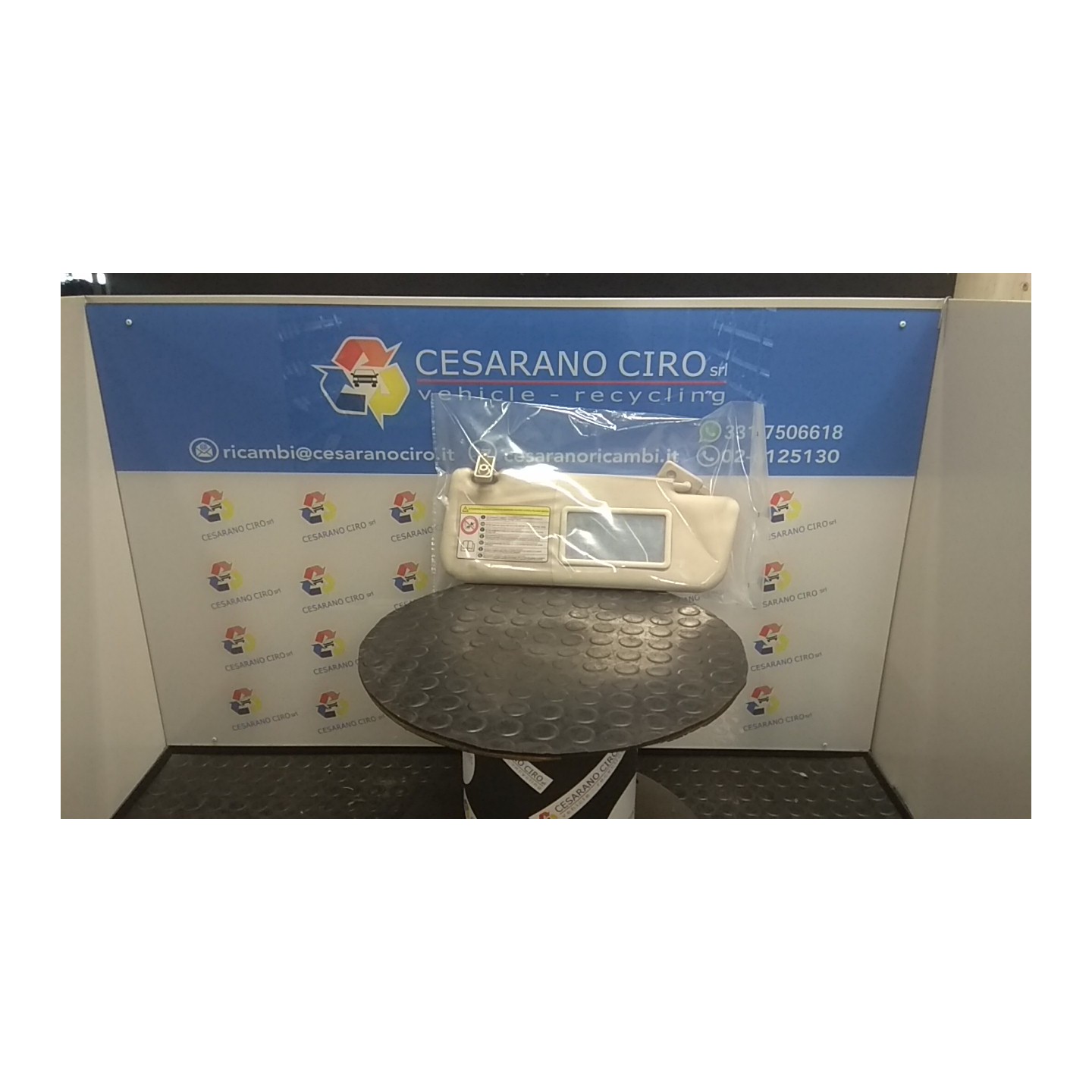 ALETTA PARASOLE PARABREZZA TITANIUM DX. 013 FORD KA (CCU) (10/08-) 169A4000 1570922
