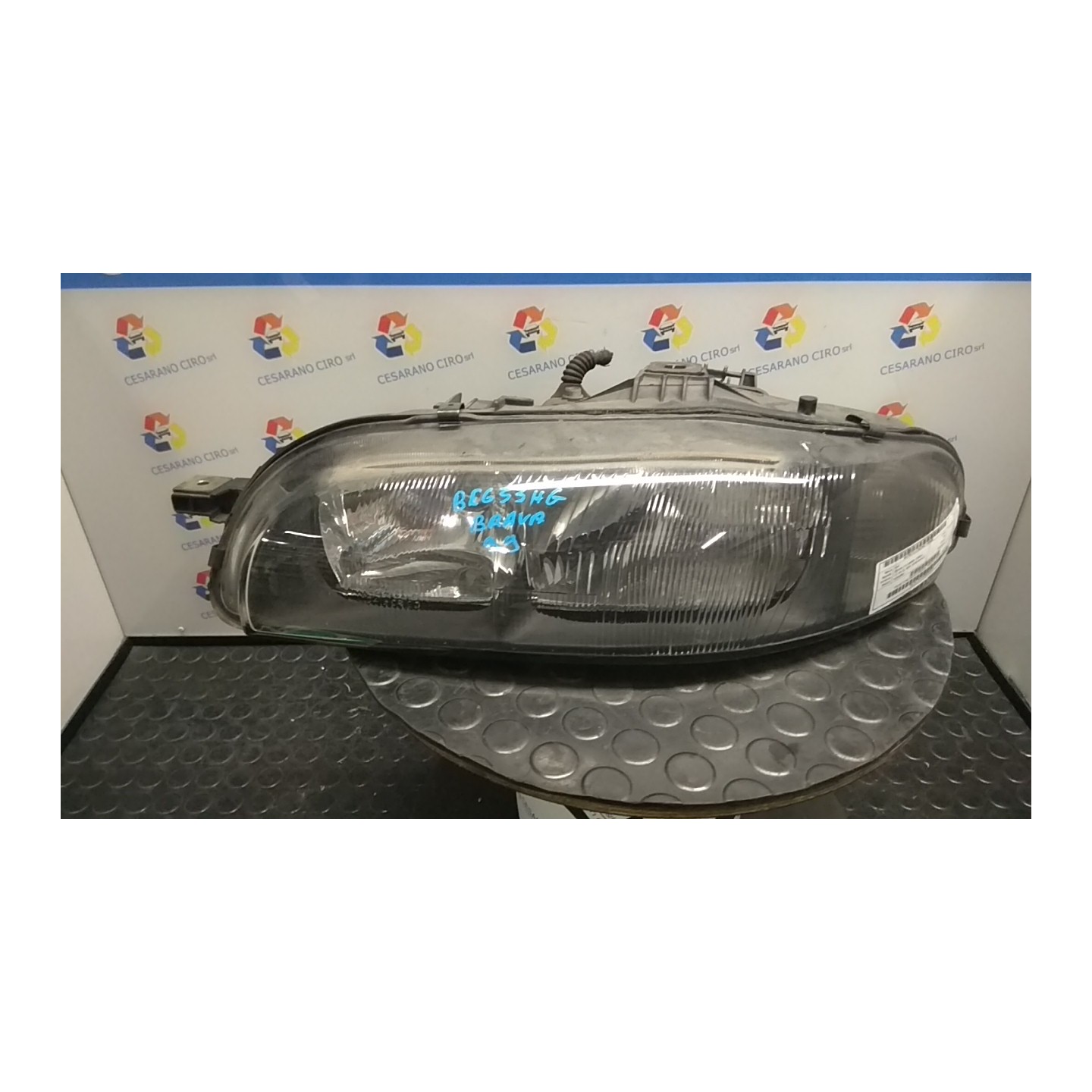PROIETTORE VALEO C/REGOL. ASSETTO FARI SX. 038 FIAT BRAVA (1V) (09/95-12/98) 182A4000 46523123