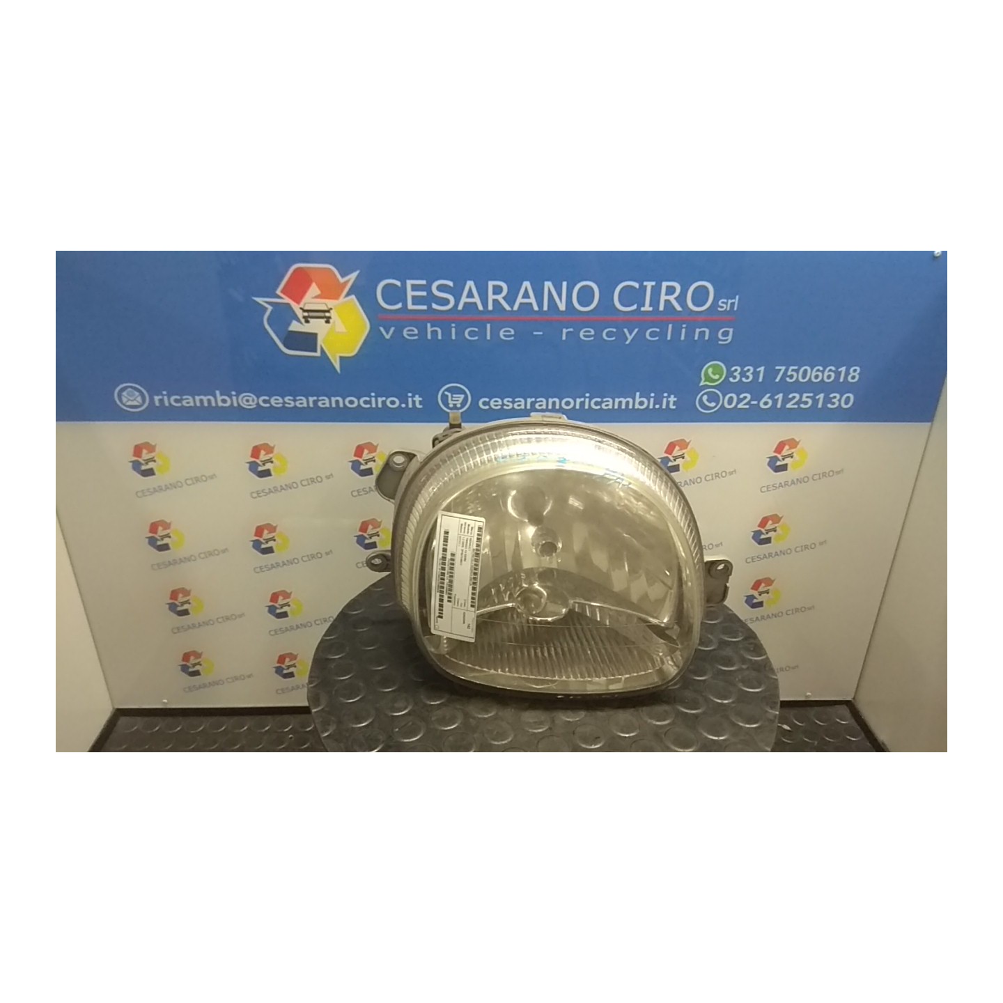 PROIETTORE DX. 125 RENAULT TWINGO 1A SERIE (08/98-09/07) D7FF7 7701049687