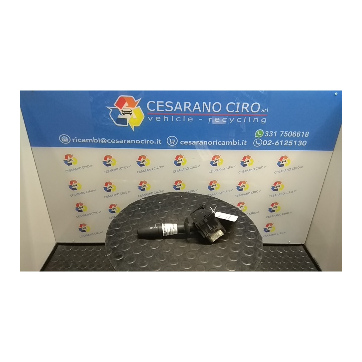 BLOCCO COMANDI TERGICRISTALLI 076 RENAULT TRAFIC (09/06-04/10) M9RA6 7701050685