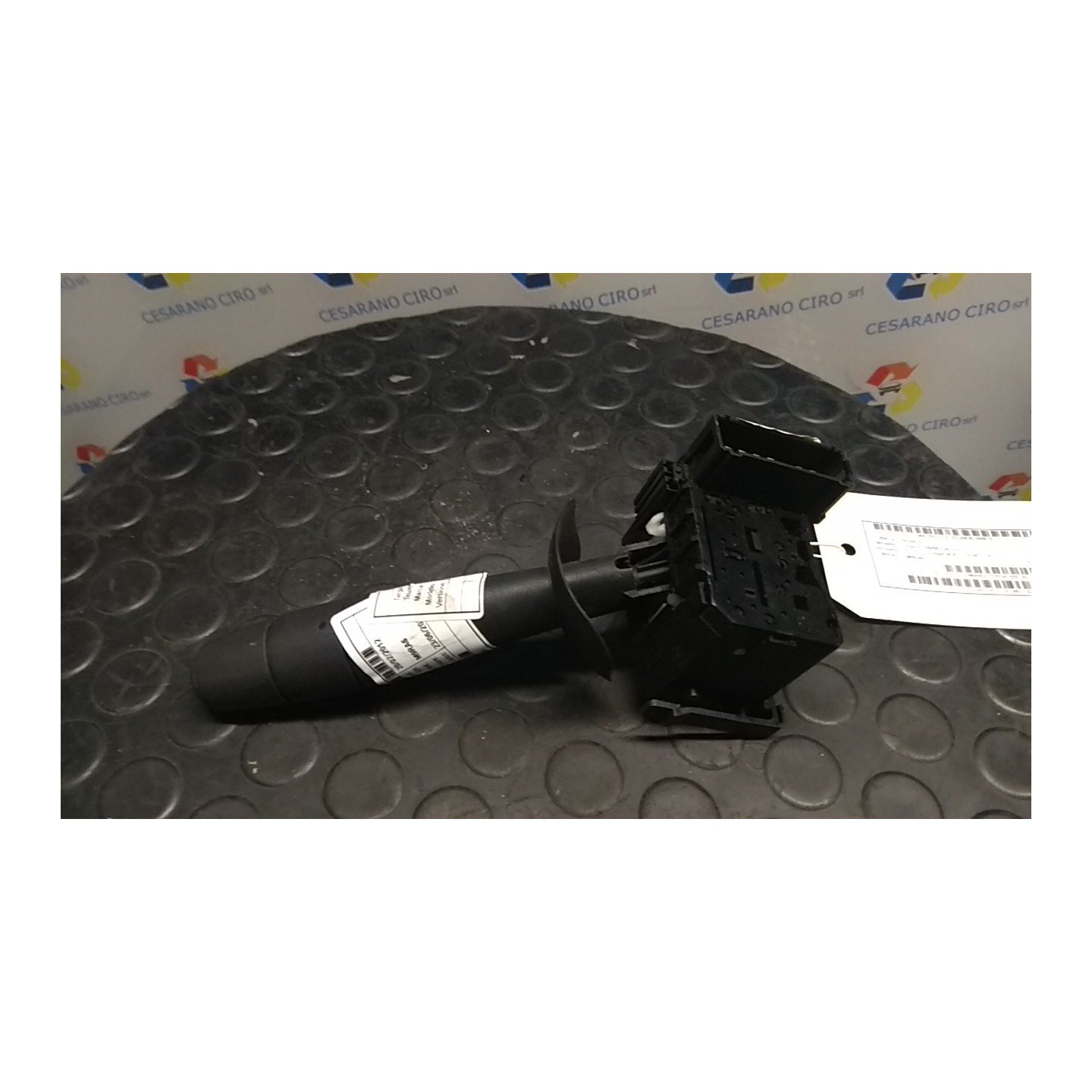 BLOCCO COMANDI TERGICRISTALLI 076 RENAULT TRAFIC (09/06-04/10) M9RA6 7701050685
