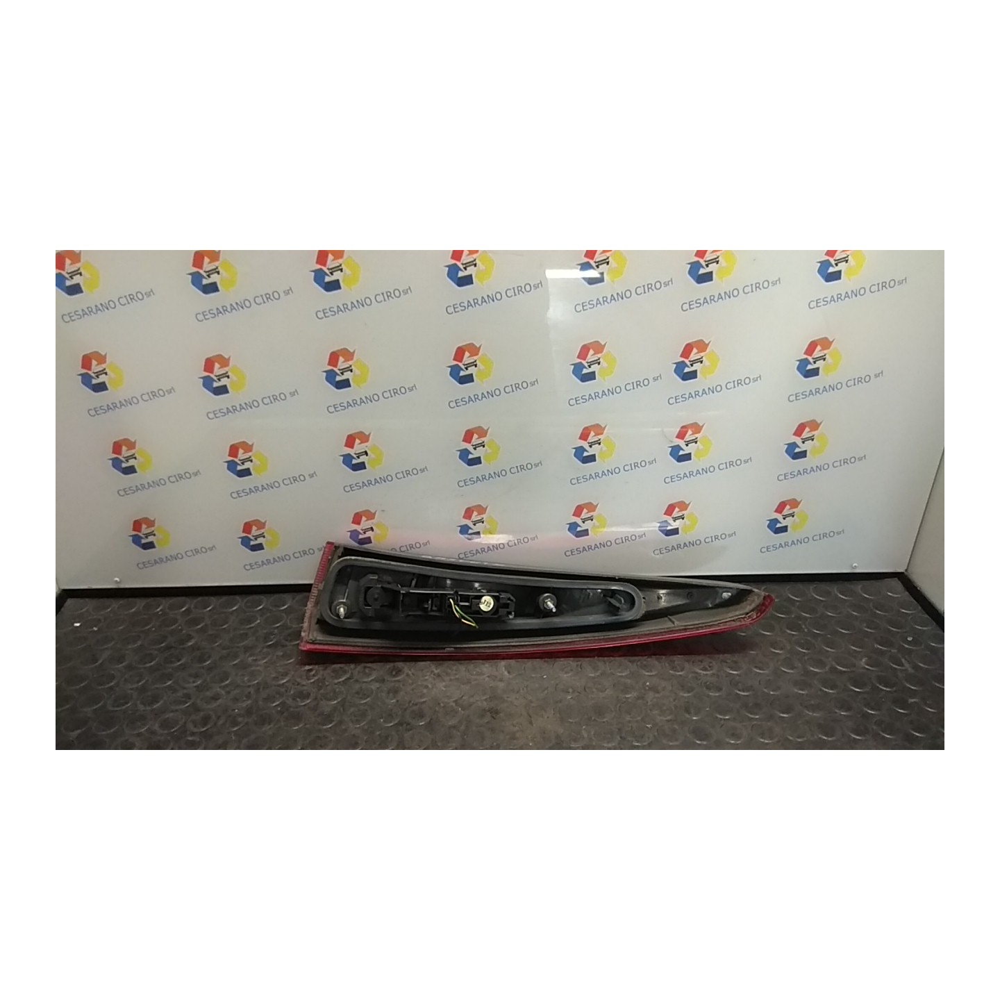 FANALE POST. PARTE SUP. SX. 025 VOLVO SERIE 70 (12/96-10/01) B5202S 9169472