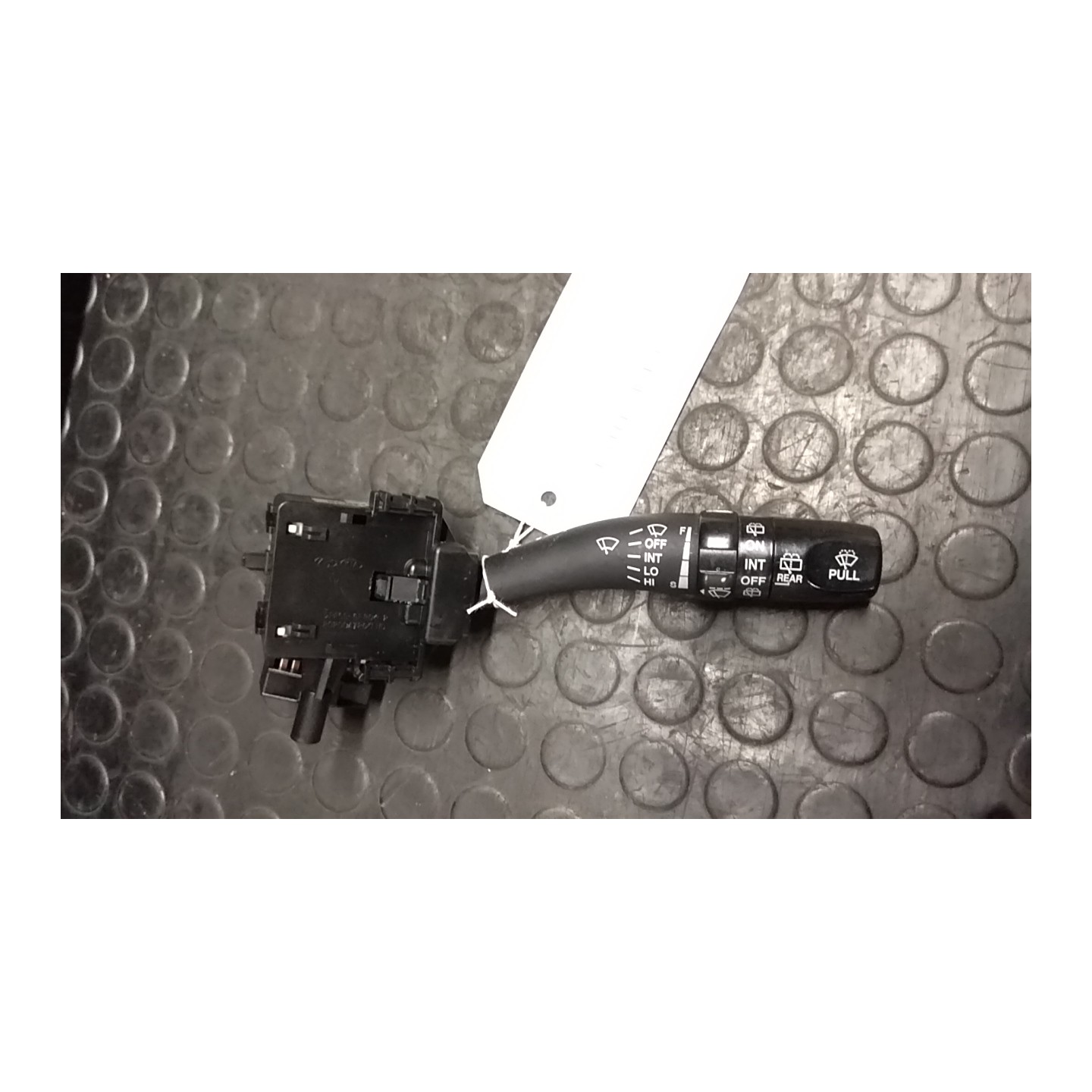 BLOCCO COMANDI TERGICRISTALLI 093 KIA CARENS 2A SERIE (11/06-) D4EA 934201D000