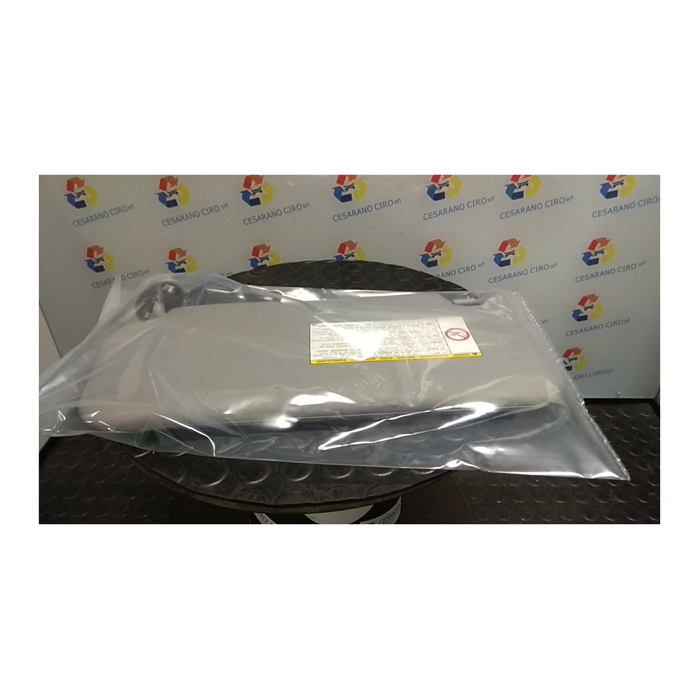 ALETTA PARASOLE PARABREZZA DX. 050 TOYOTA RAV 4 3A SERIE (01/06-10/10) 2ADFTV 7431042410B3