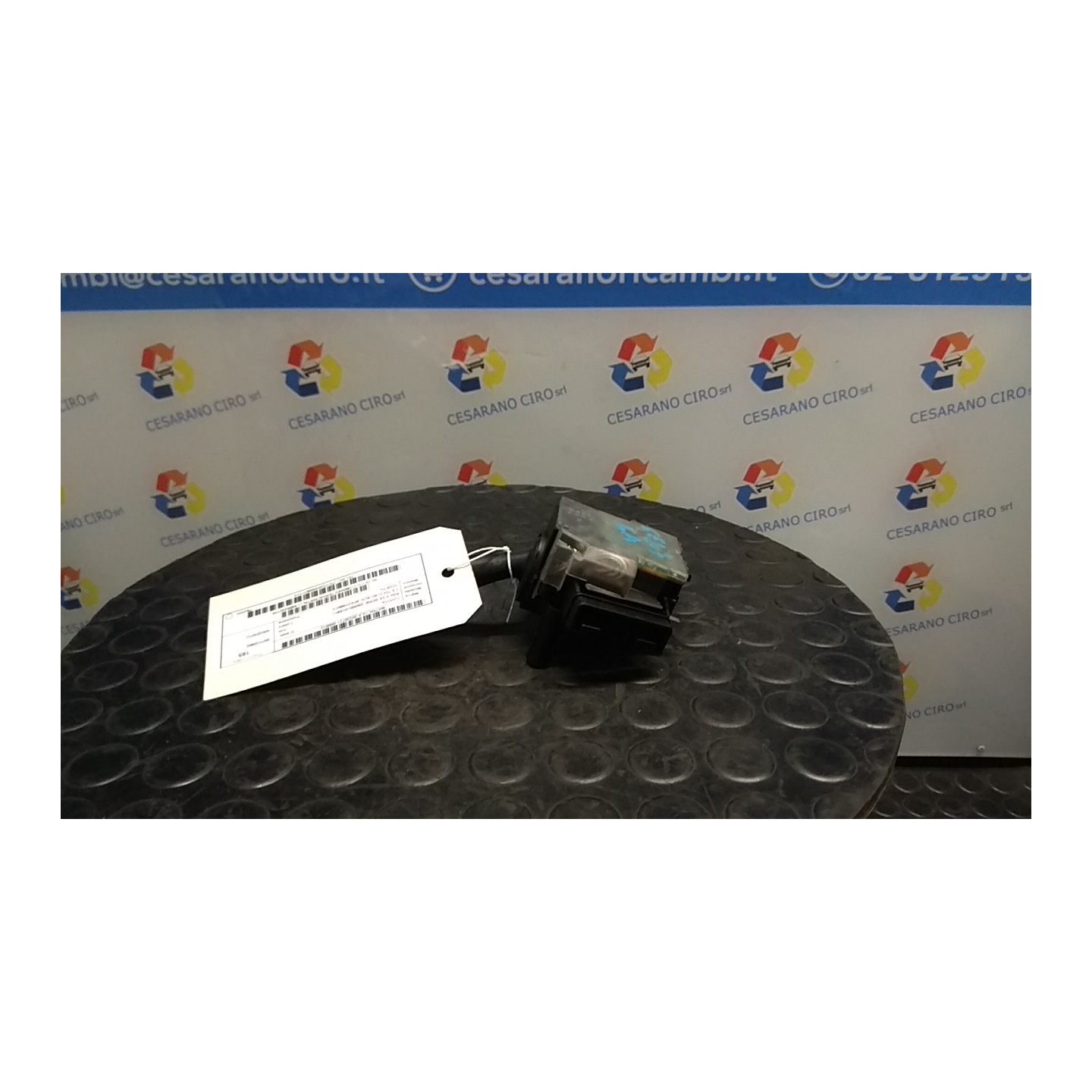 BLOCCO COMANDI TERGICRISTALLI 012 TOYOTA RAV 4 2A SERIE (09/00-01/06) 1CDFTV 8465242110