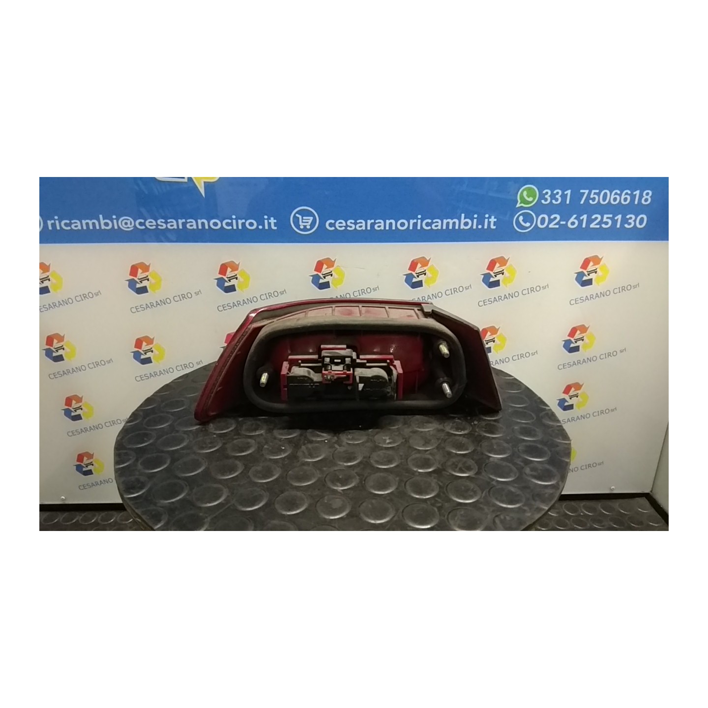 FANALE POST. PARTE EST. DX. 028 ALFA ROMEO 145 (04/94-04/99) 67601 60579851