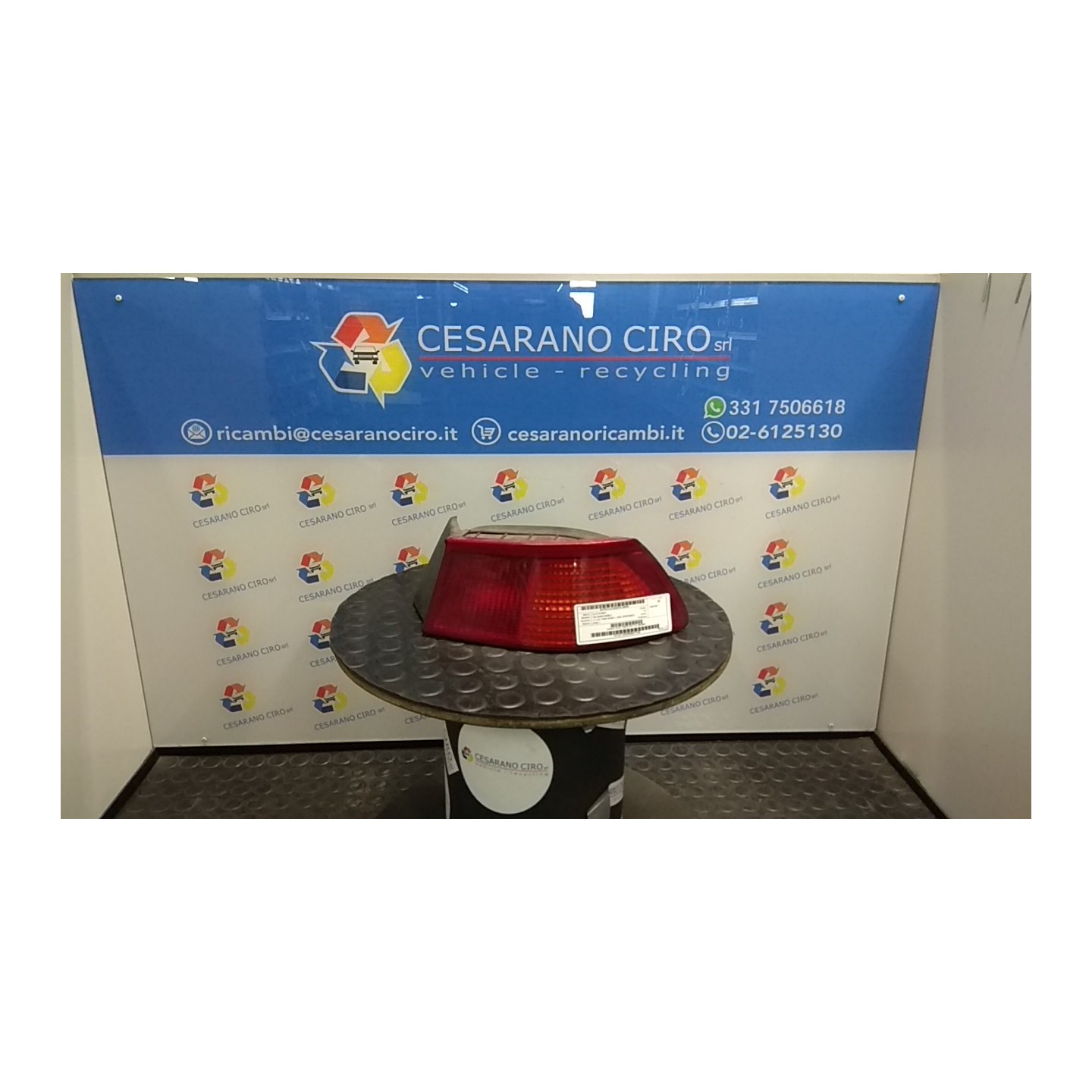 FANALE POST. PARTE EST. DX. 030 ALFA ROMEO 145 (04/94-04/99) 67601 60579851