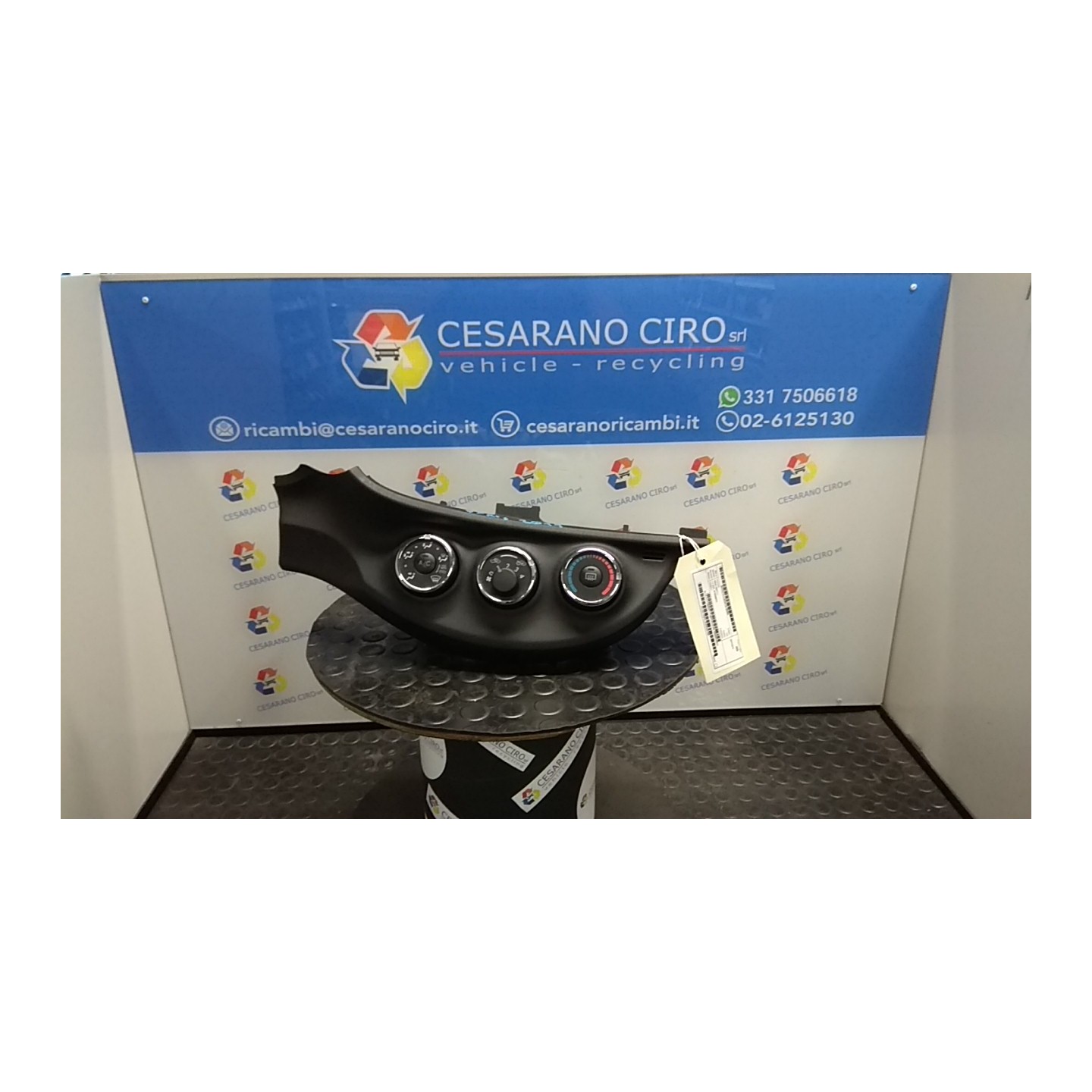 BLOCCO COMANDO CLIMATIZZAZIONE 082 TOYOTA YARIS (09/11-) 1KRFE 559000D330C0