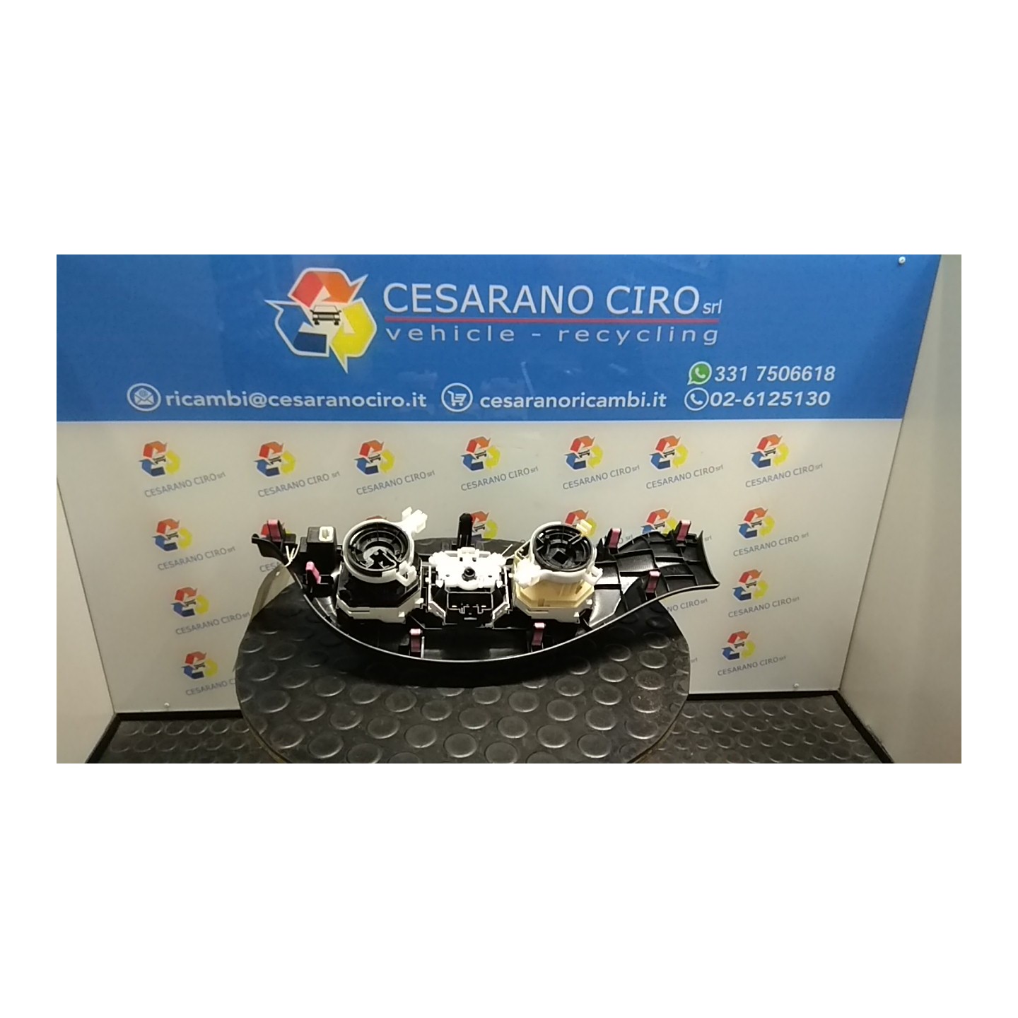 BLOCCO COMANDO CLIMATIZZAZIONE 082 TOYOTA YARIS (09/11-) 1KRFE 559000D330C0