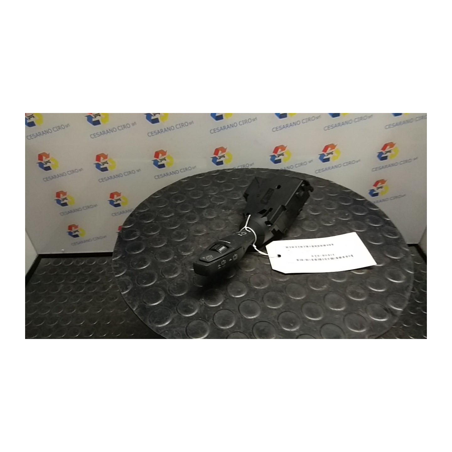 BLOCCO COMANDI TERGICRISTALLI 010 FORD FIESTA (CB1) (09/08-) SNJA 1537625