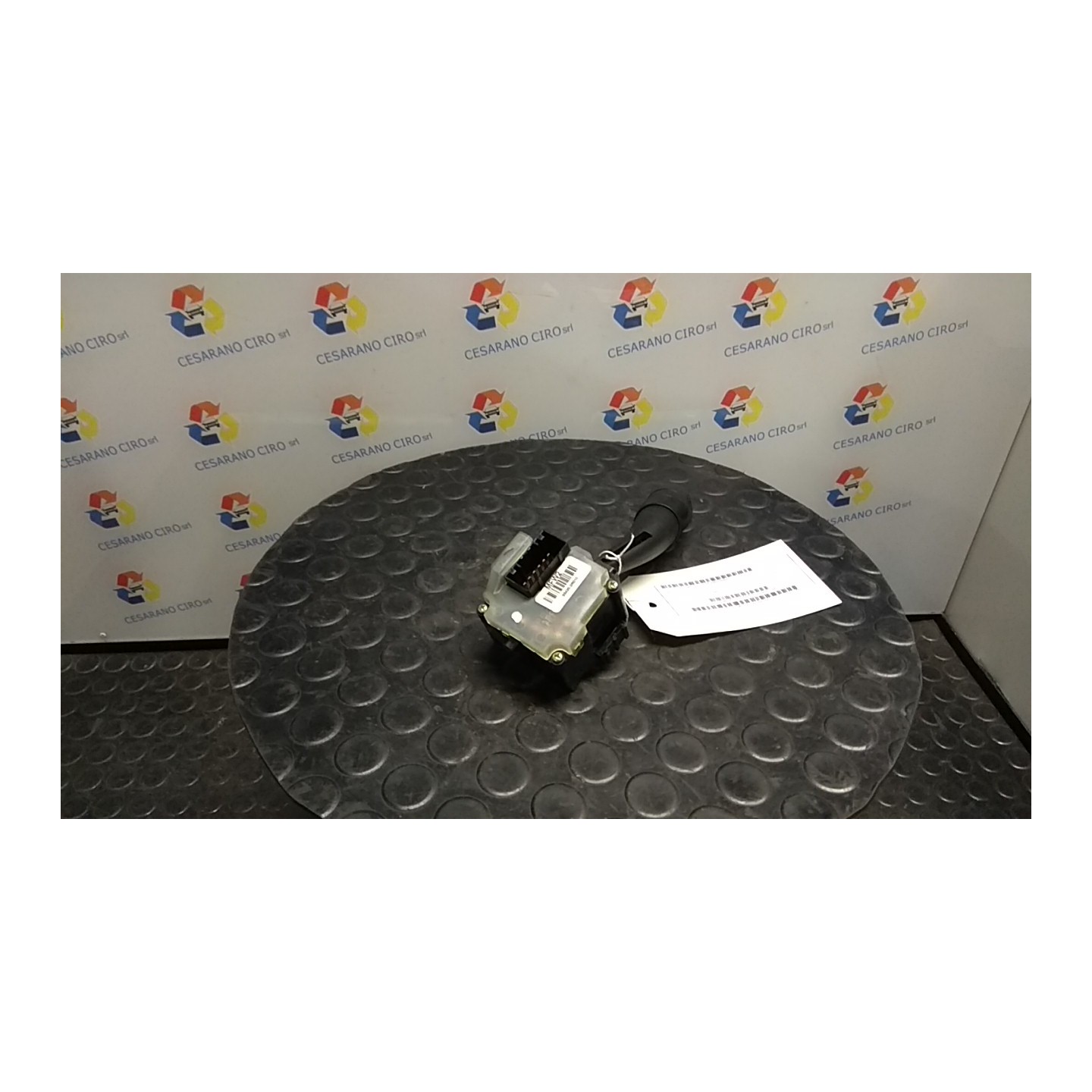 BLOCCO COMANDI TERGICRISTALLI 042 HYUNDAI I30 (07/07-)  934202L000