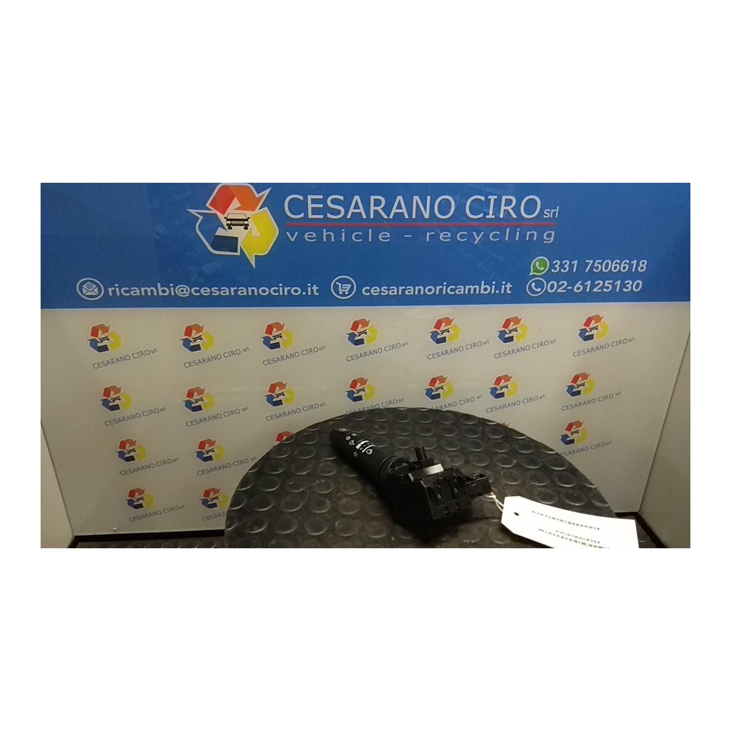 BLOCCO COMANDI TERGICRISTALLI 049 HYUNDAI I20 (01/09-) G4LA 934201J010