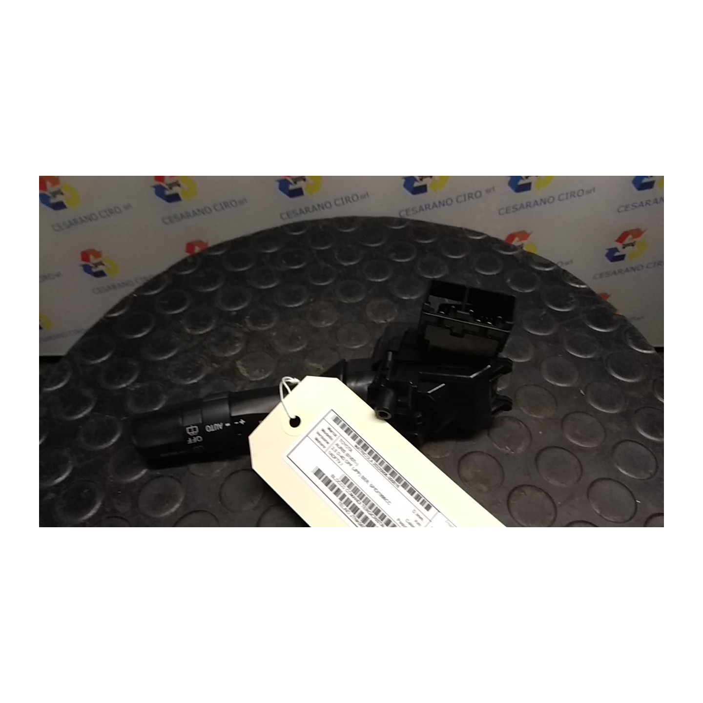 BLOCCO COMANDI TERGICRISTALLI 016 TOYOTA AURIS (01/07-) 1ADFTV 8465248110