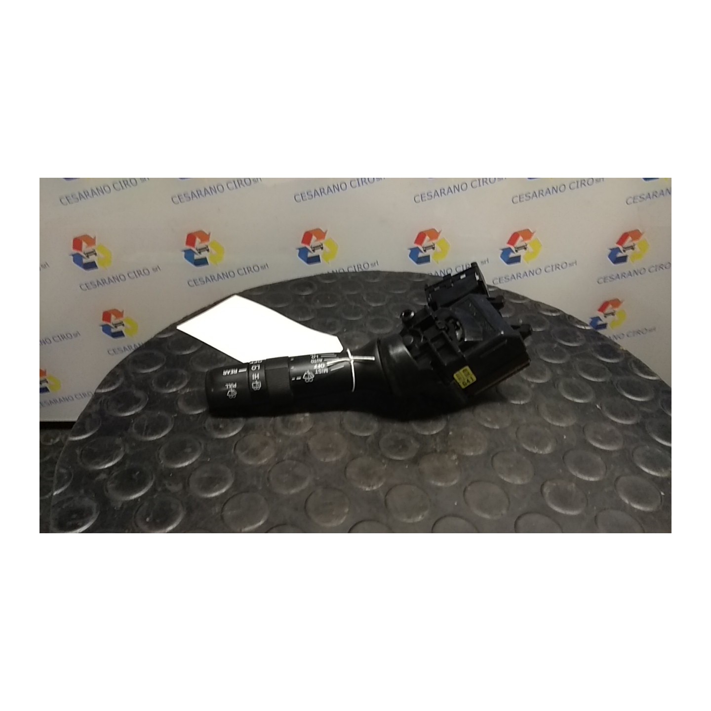 BLOCCO COMANDI TERGICRISTALLI 016 TOYOTA AURIS (01/07-) 1ADFTV 8465248110
