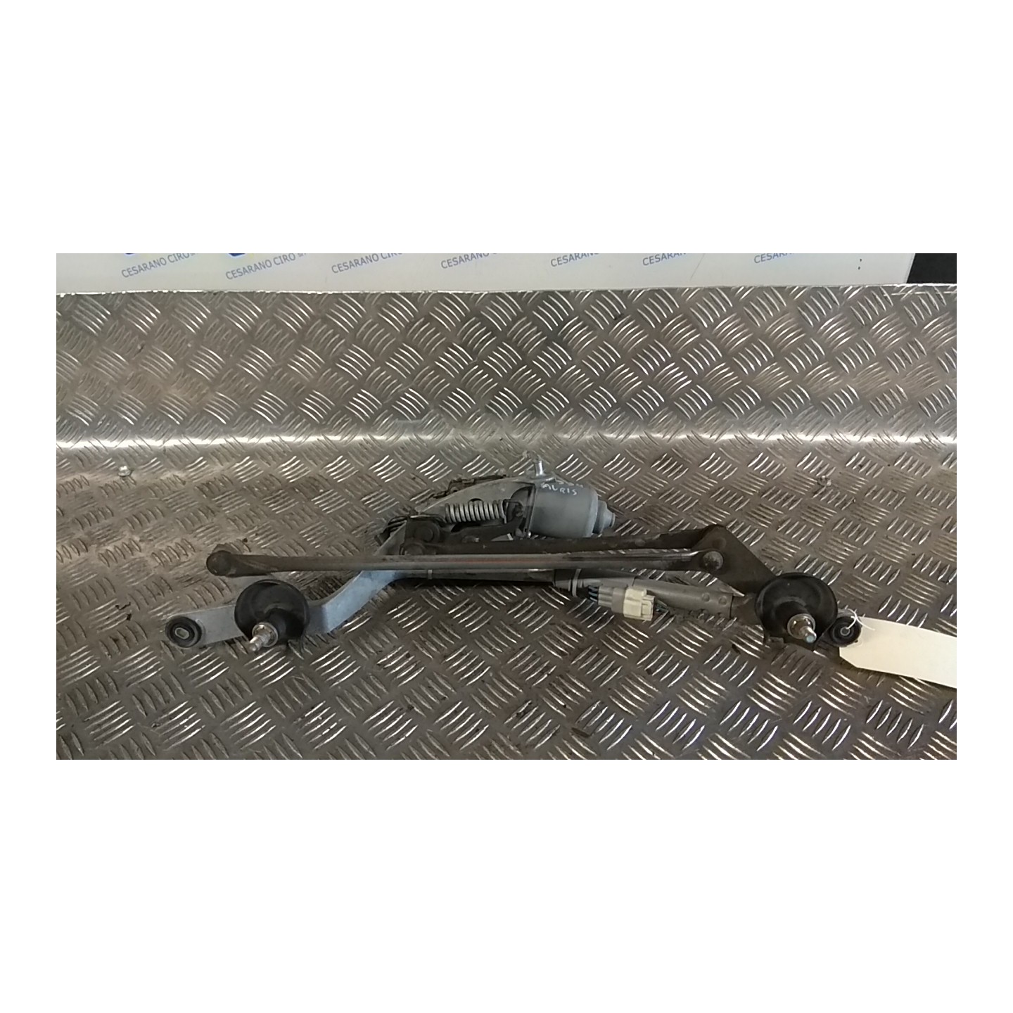 MOTORINO TERGIPARABREZZA 018 TOYOTA AURIS (01/07-) 1ADFTV 8511012A10