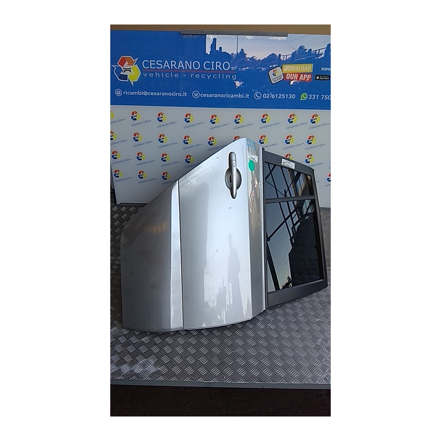 PORTA POST. DX. 042 RENAULT KOLEOS (05/08-) M9RD8 821000024R