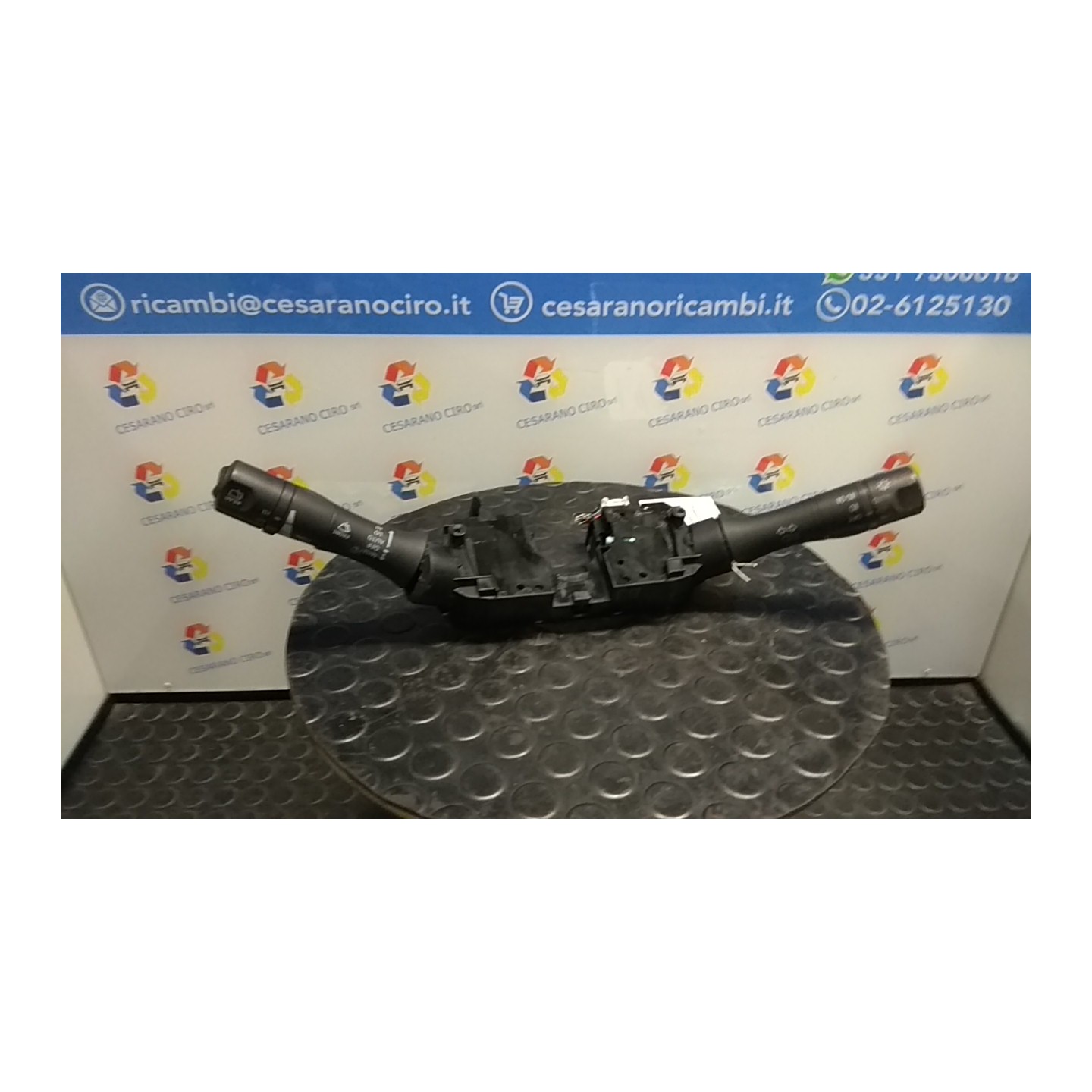 DEVIOGUIDASGANCIO EQPT1 089 RENAULT KOLEOS (05/08-) M9RD8 25560JY02A