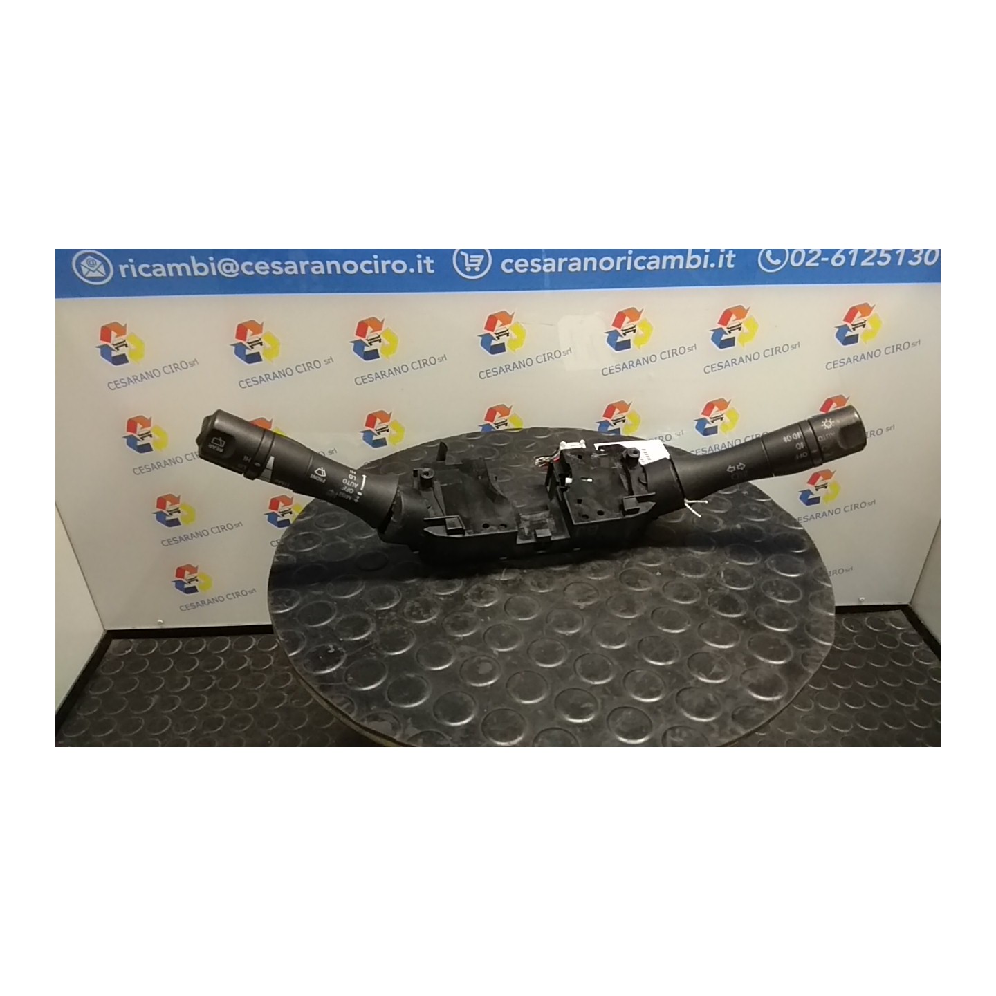 DEVIOGUIDASGANCIO EQPT1 089 RENAULT KOLEOS (05/08-) M9RD8 25560JY02A