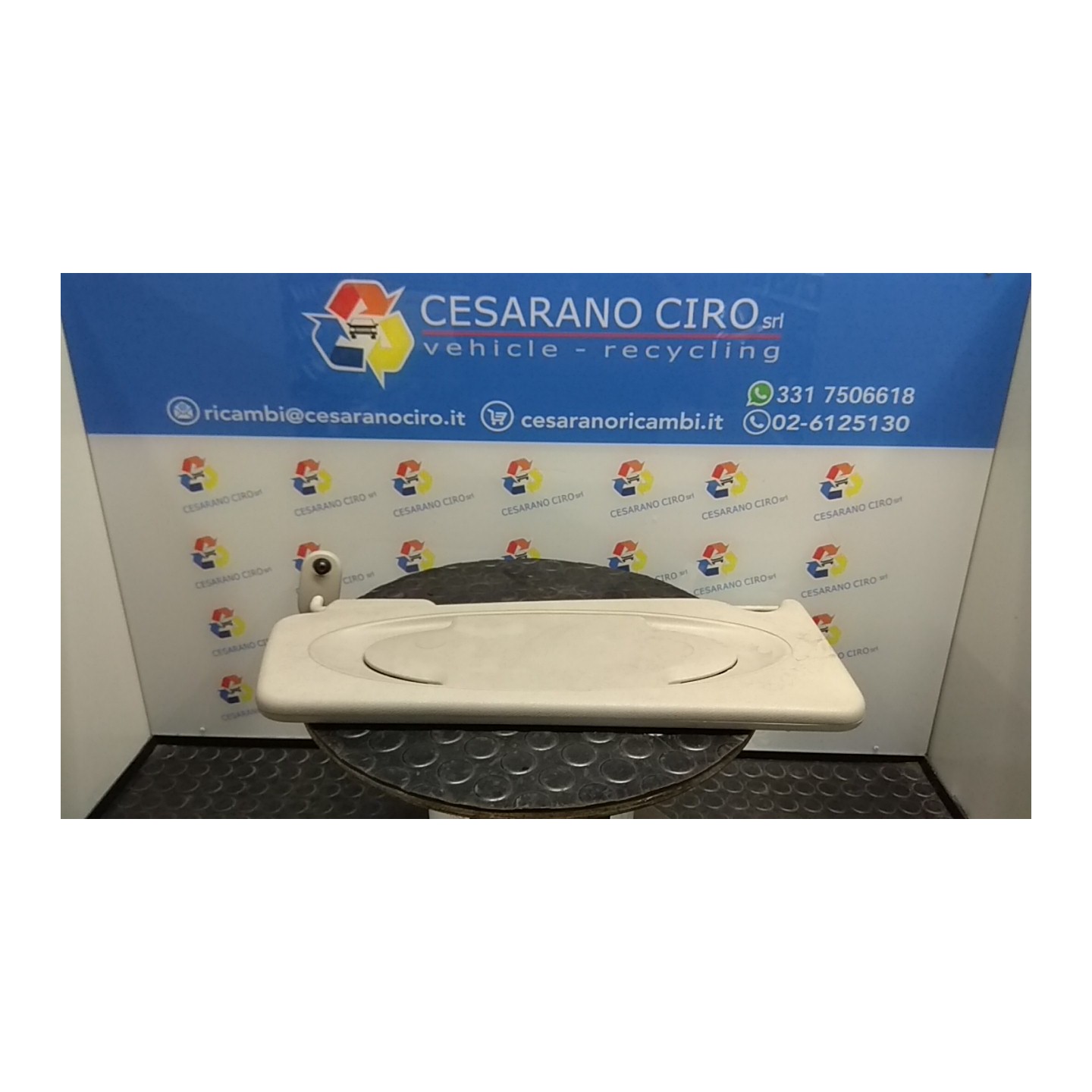 ALETTA PARASOLE PARABREZZA SX. 077 RENAULT KANGOO FURGONE (04/13-) 5AM40 8200430124