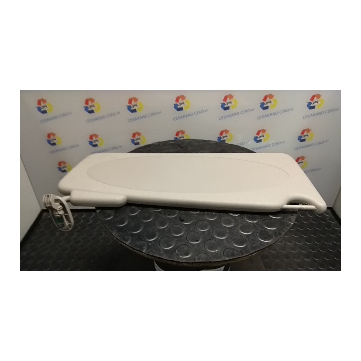 ALETTA PARASOLE PARABREZZA SX. 077 RENAULT KANGOO FURGONE (04/13-) 5AM40 8200430124