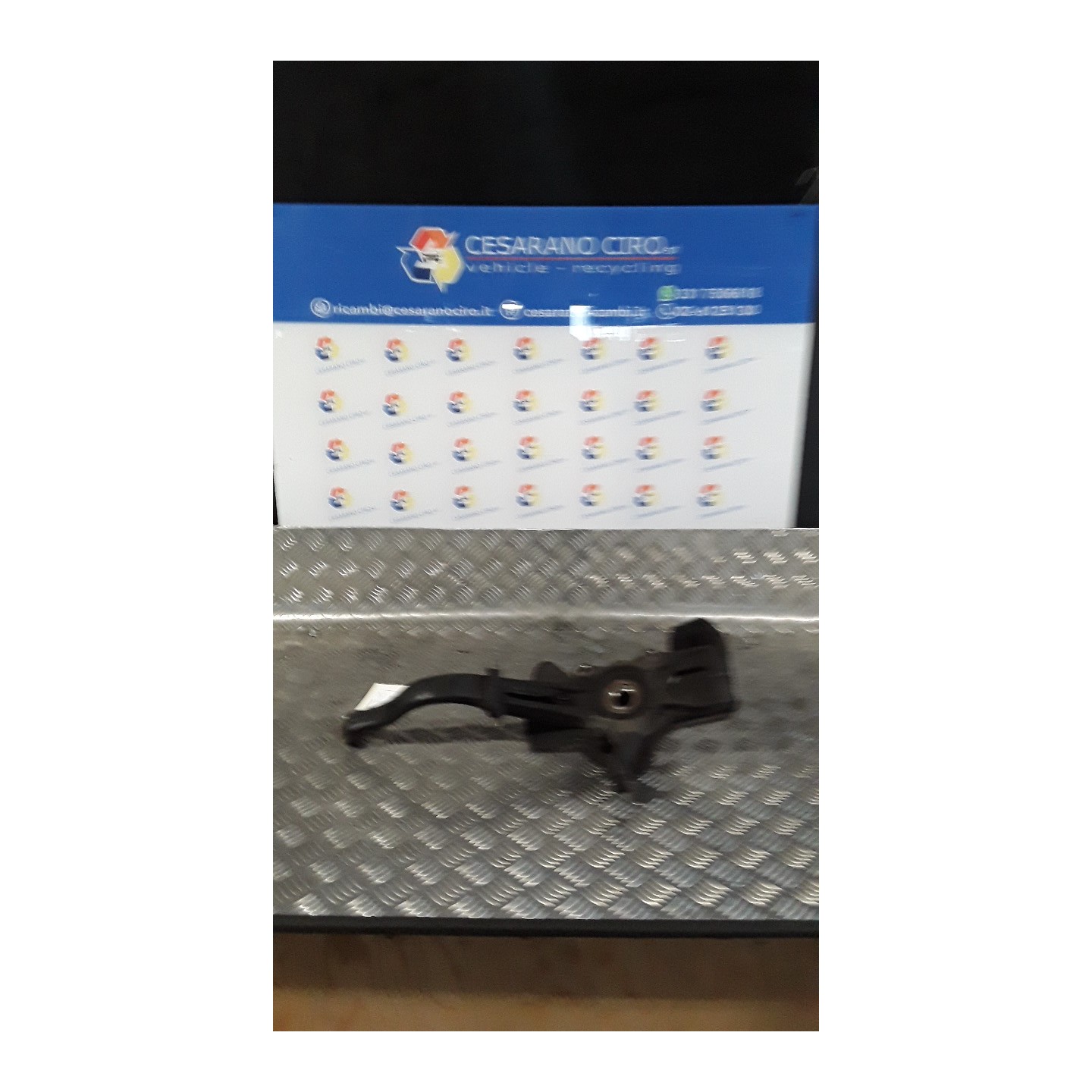 MONTANTE SOSP. ANT. SX. 118 ALFA ROMEO 156 1A SERIE (03/02-05/03) 937A1000 60624975