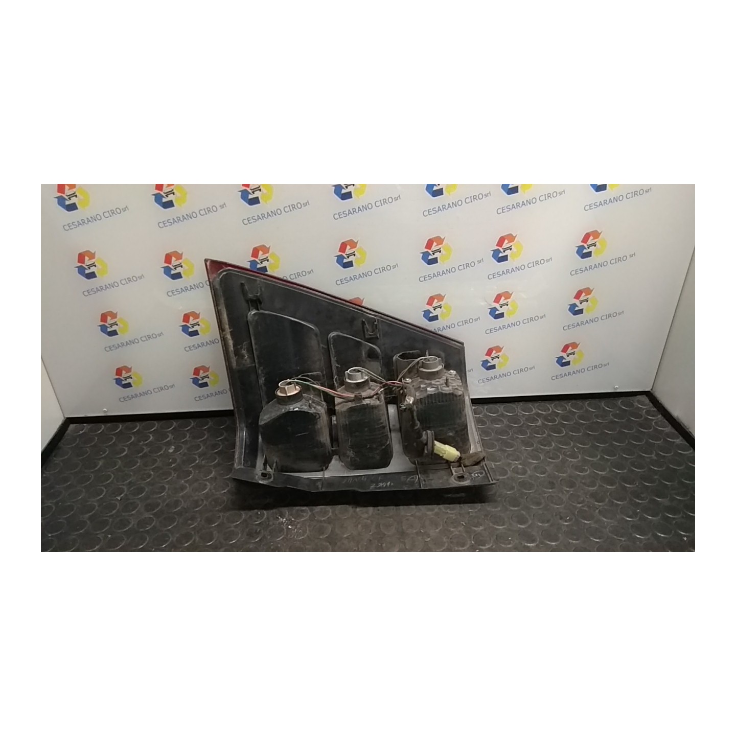 FANALE POST. SX. 112 SUZUKI GRAND VITARA (09/05-12/12) F9Q 3567065J11000