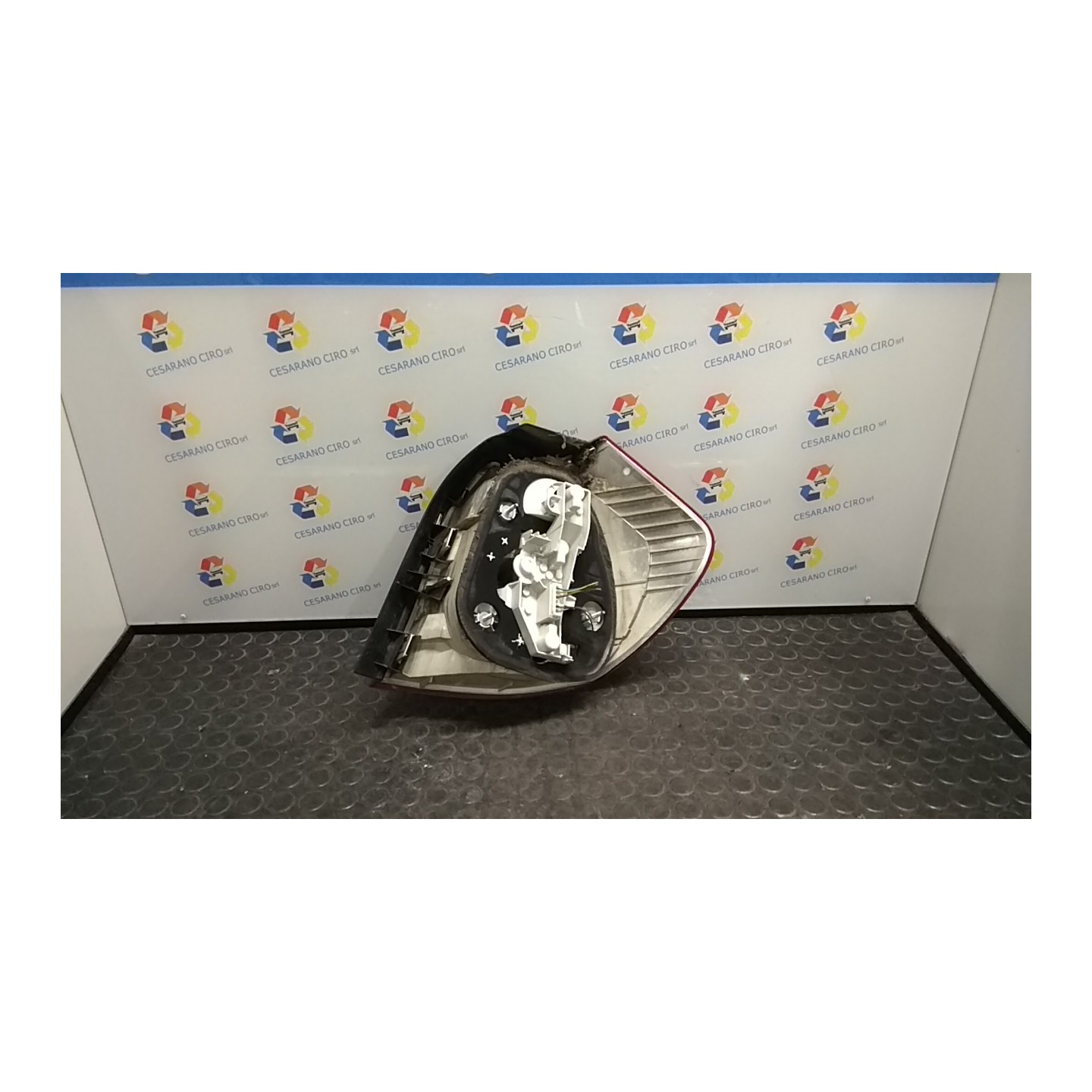 FANALE POST. SX. 044 BMW SERIE 1 (E81/E87) (03/07-12/12 N47D20A 63217164955