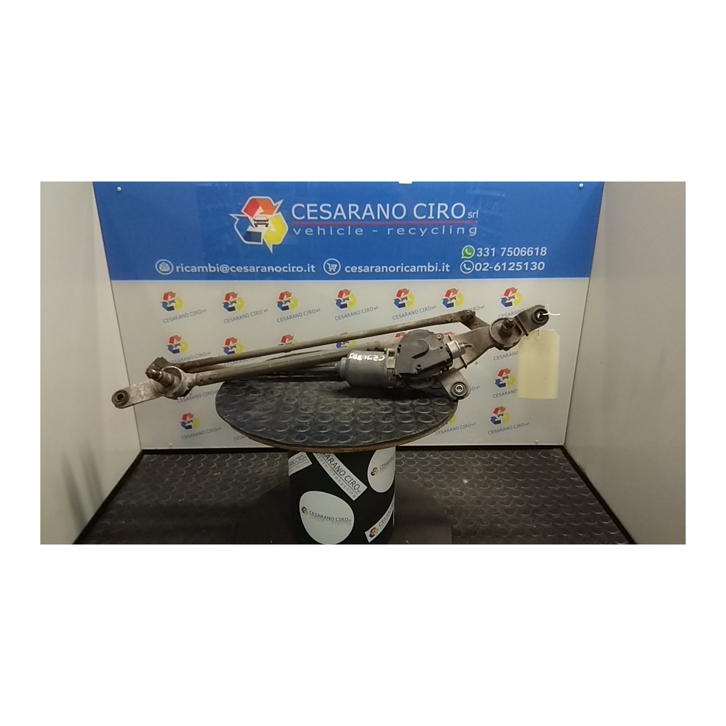 MECCANISMO TERGIPARABREZZA CON MOTORINO 088 SUZUKI GRAND VITARA (09/05-12/12) F9Q 3810065J00000