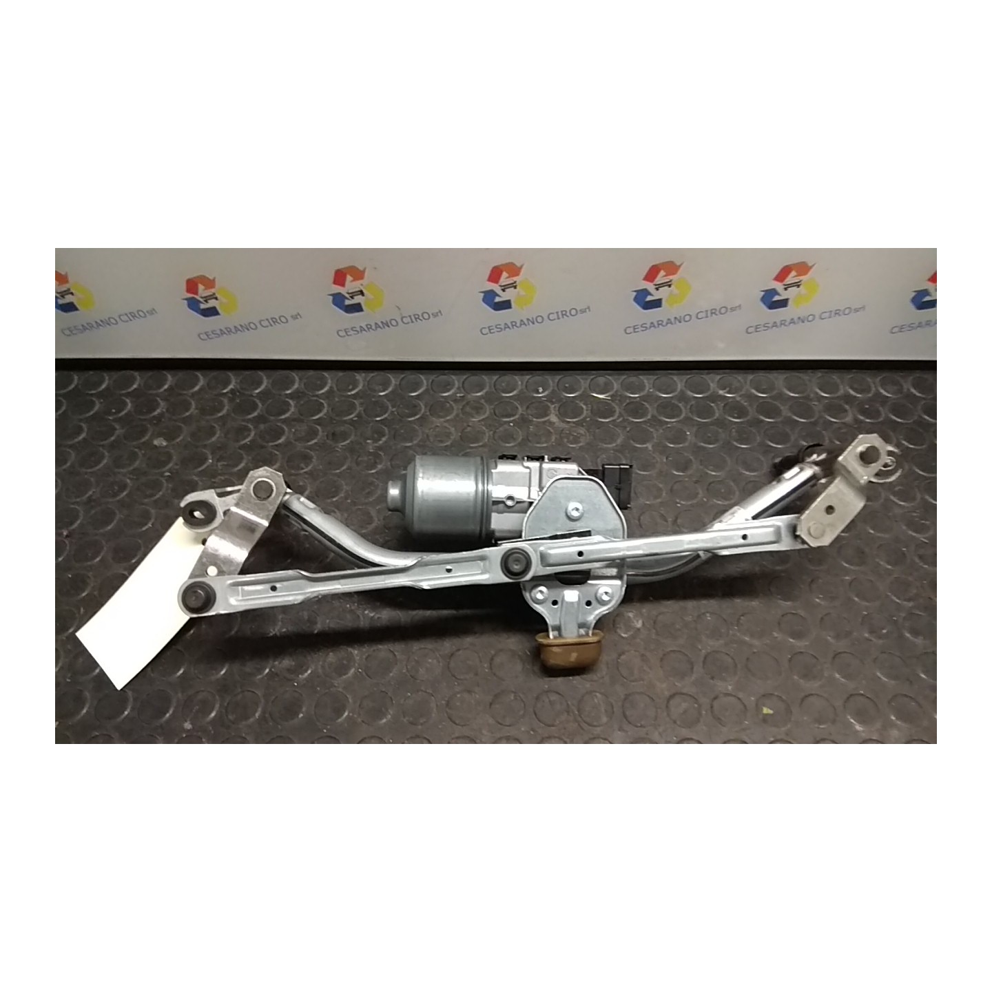 MECCANISMO TERGIPARABREZZA CON MOTORINO 016 PEUGEOT 208 (04/15-) HM05 9673222580