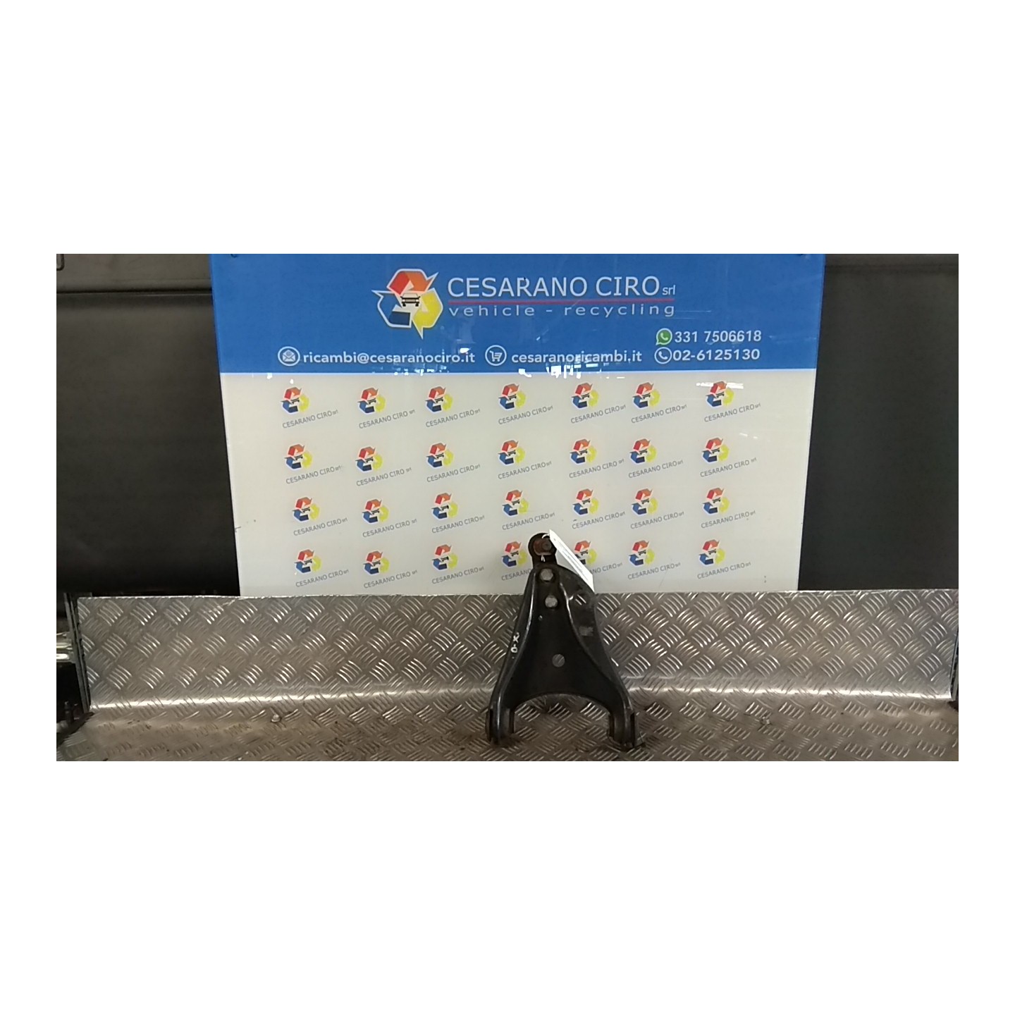 BRACCIO OSCILLANTE SOSP. ANT. DX. 002 RENAULT TWINGO 2A SERIE (06/07-02/12) D4FJ7 8200942392