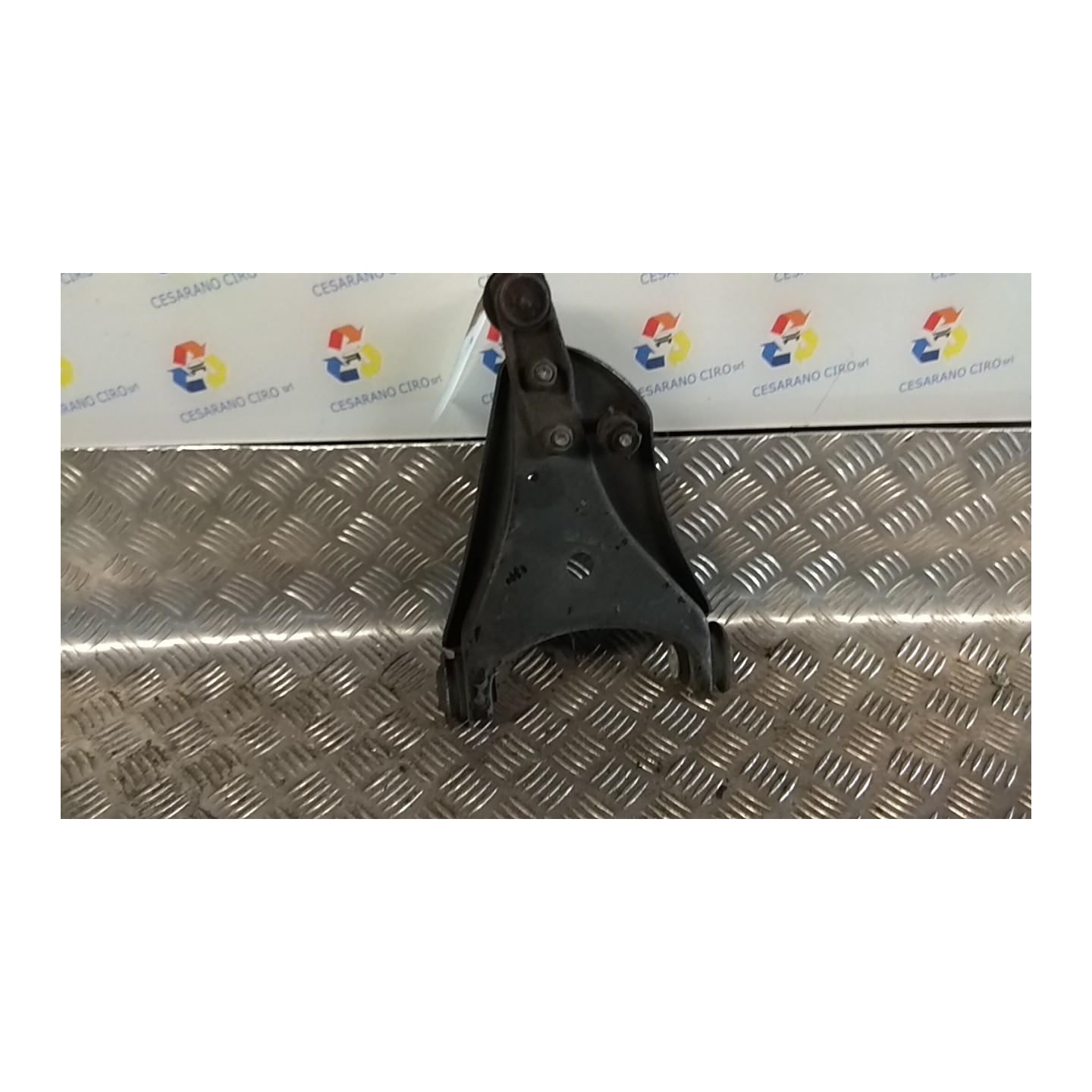BRACCIO OSCILLANTE SOSP. ANT. SX. 009 RENAULT TWINGO 2A SERIE (06/07-02/12) D4FJ7 8200942396