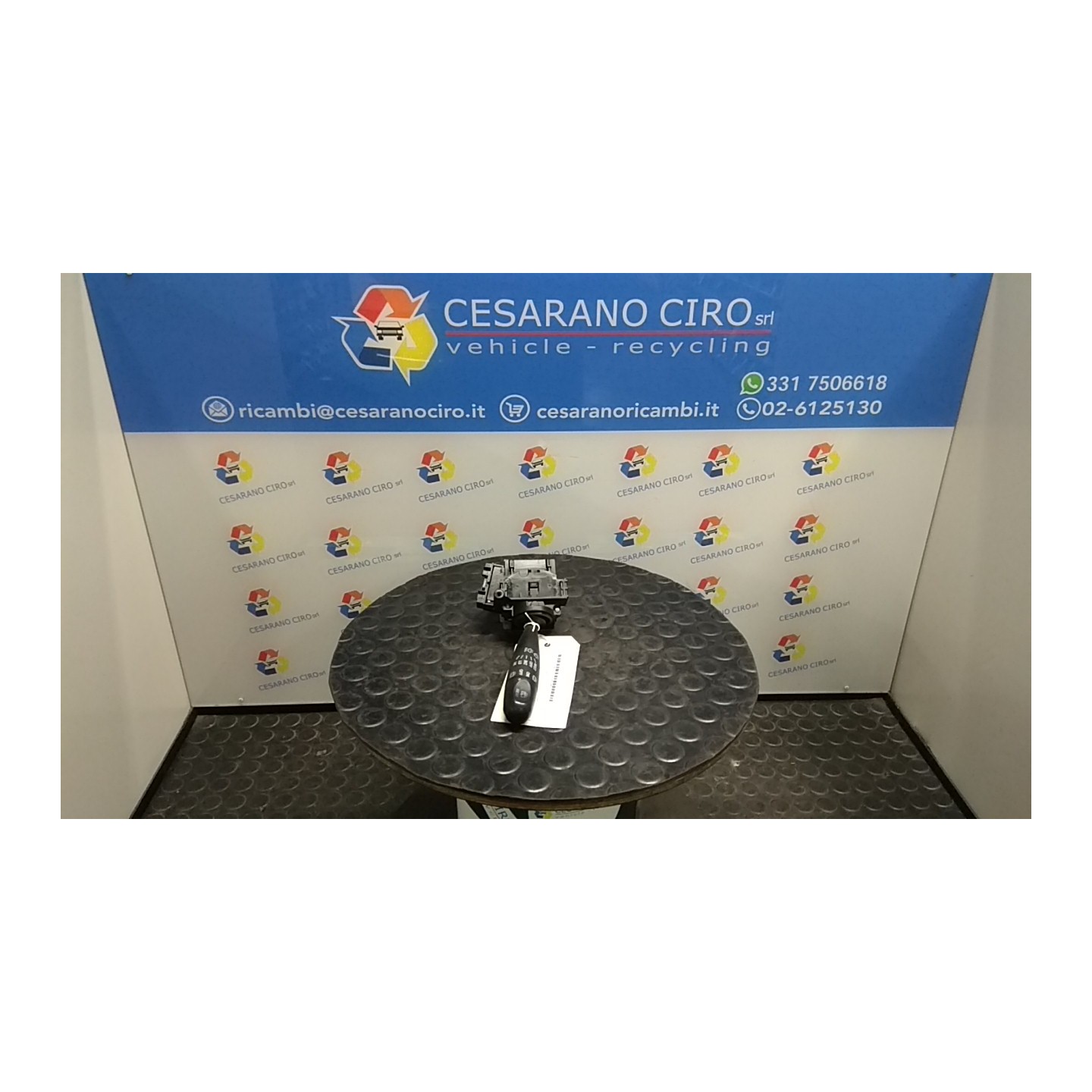 BLOCCO COMANDI TERGICRISTALLI 025 NISSAN PIXO (UA0) (04/09-) K10B 252604A00B