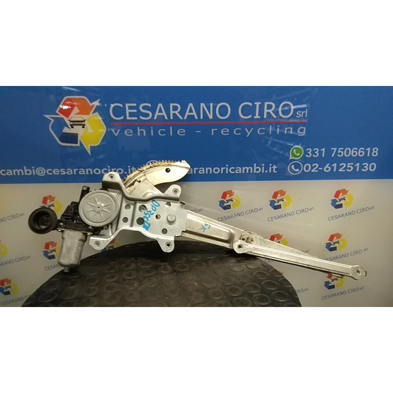 ALZACRISTALLO ELETTR. PORTA ANT. SX. 015 SUZUKI SWIFT (04/05-02/11) M13A 8344063J50000