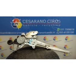 ALZACRISTALLO ELETTR. PORTA ANT. SX. 015 SUZUKI SWIFT (04/05-02/11) M13A 8344063J50000