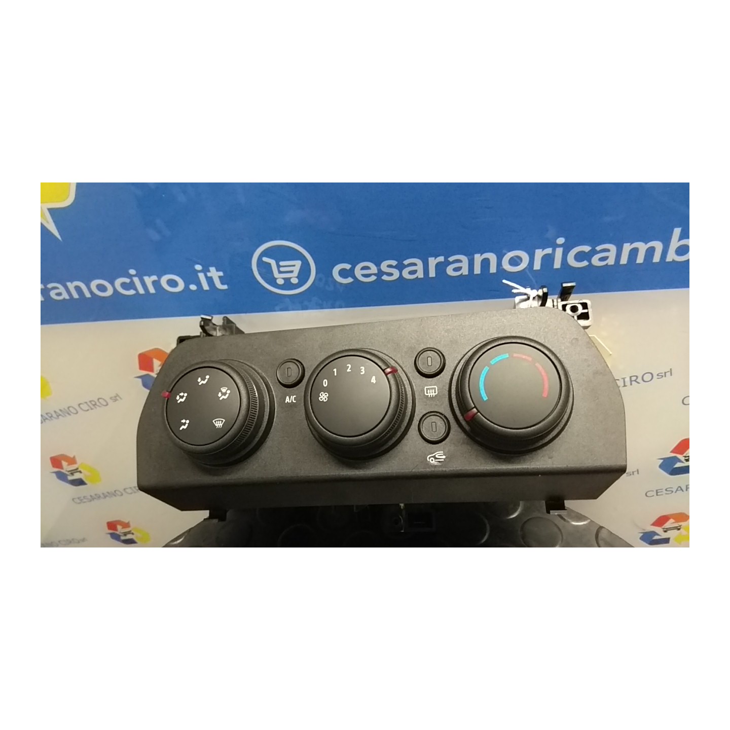 BLOCCO COMANDO CLIMATIZZAZIONE P/A/C AUTOM. 031 DACIA SANDERO 3A SERIE (12/20-) H4DF4 275100298R