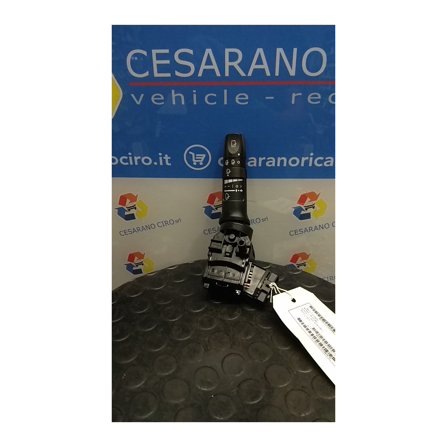 BLOCCO COMANDI TERGICRISTALLI 094 HYUNDAI I20 (01/09-) G4LA 934201J010